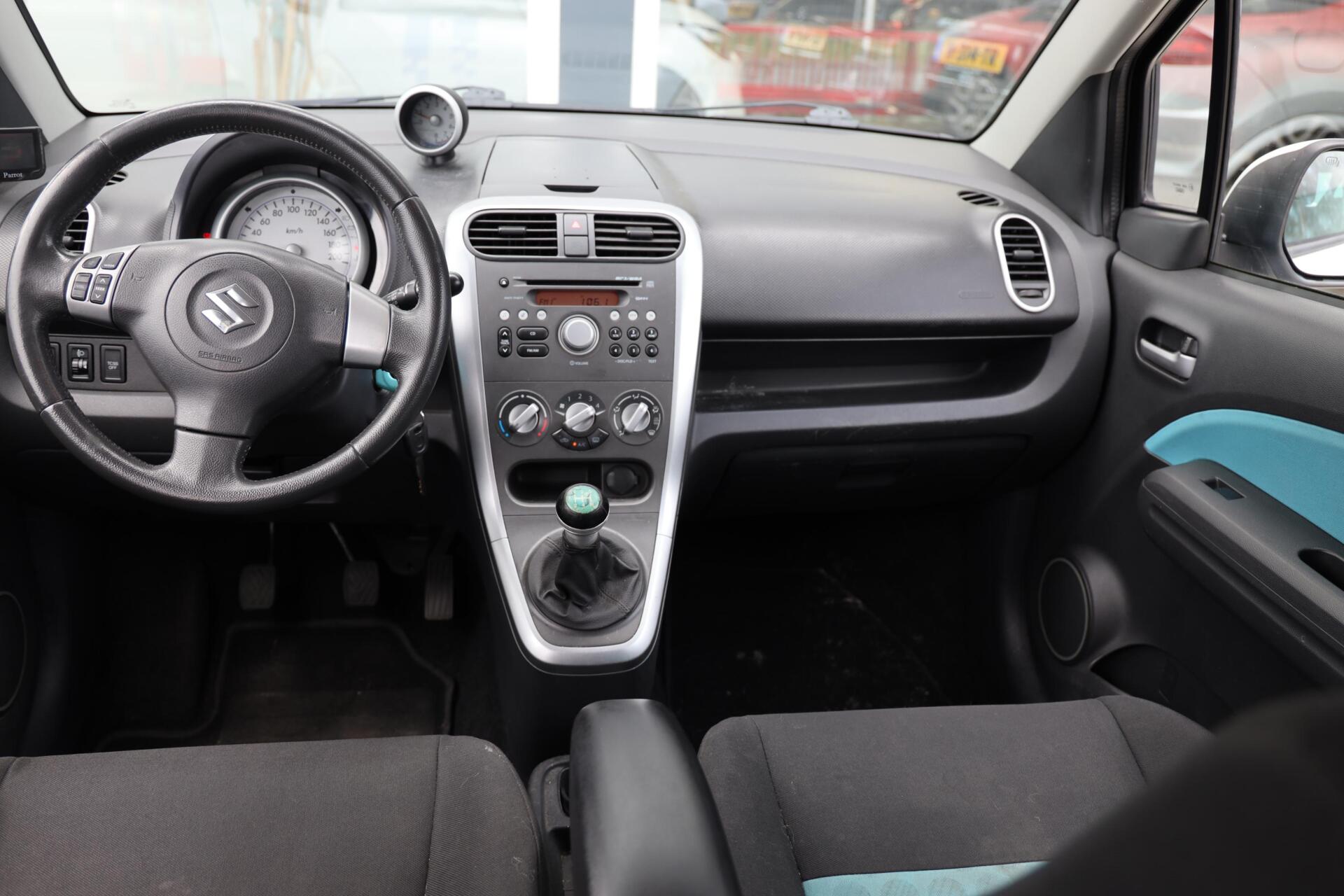 Foto van Suzuki Splash