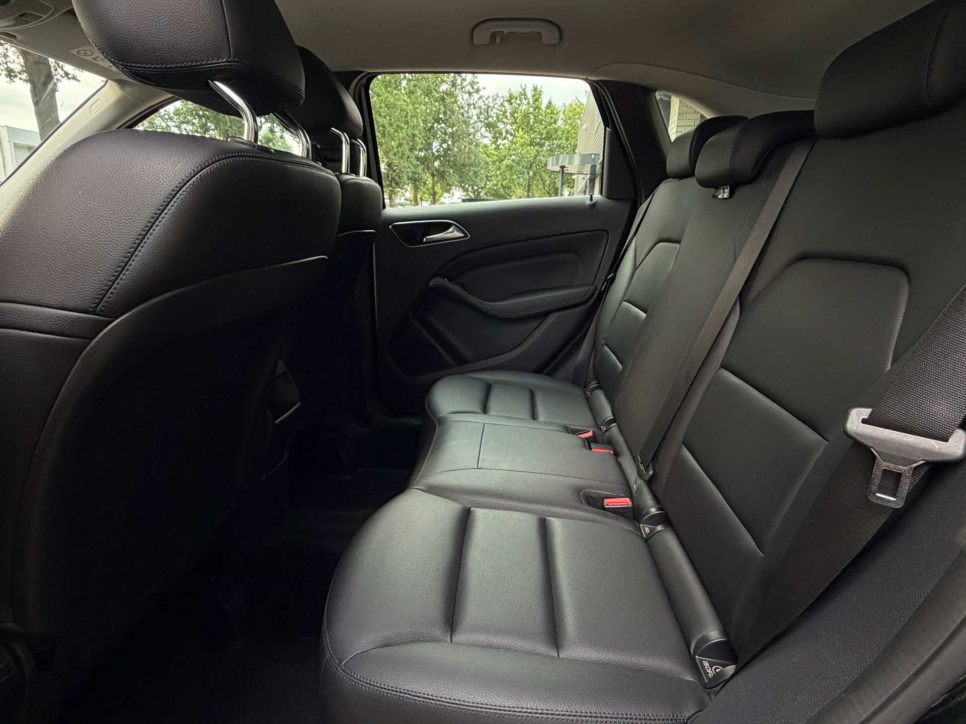 Foto van Mercedes-Benz B 180