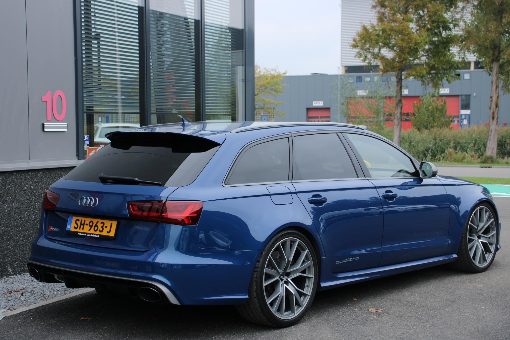 Foto van Audi RS 6 Avant Performance