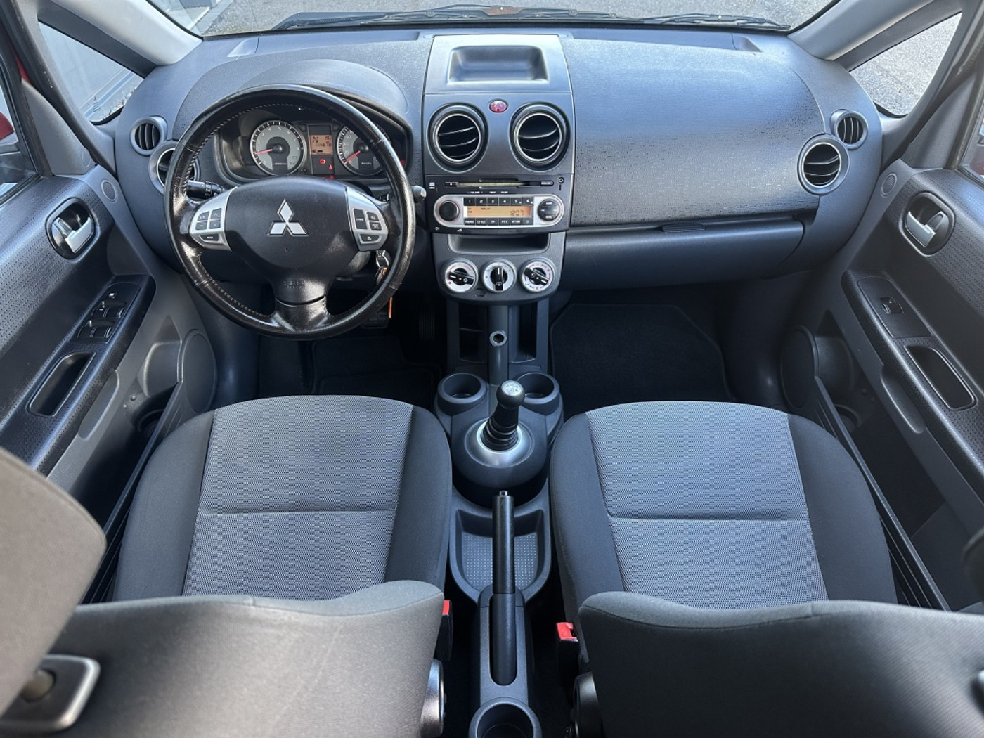Foto van Mitsubishi Mitsubishi Colt