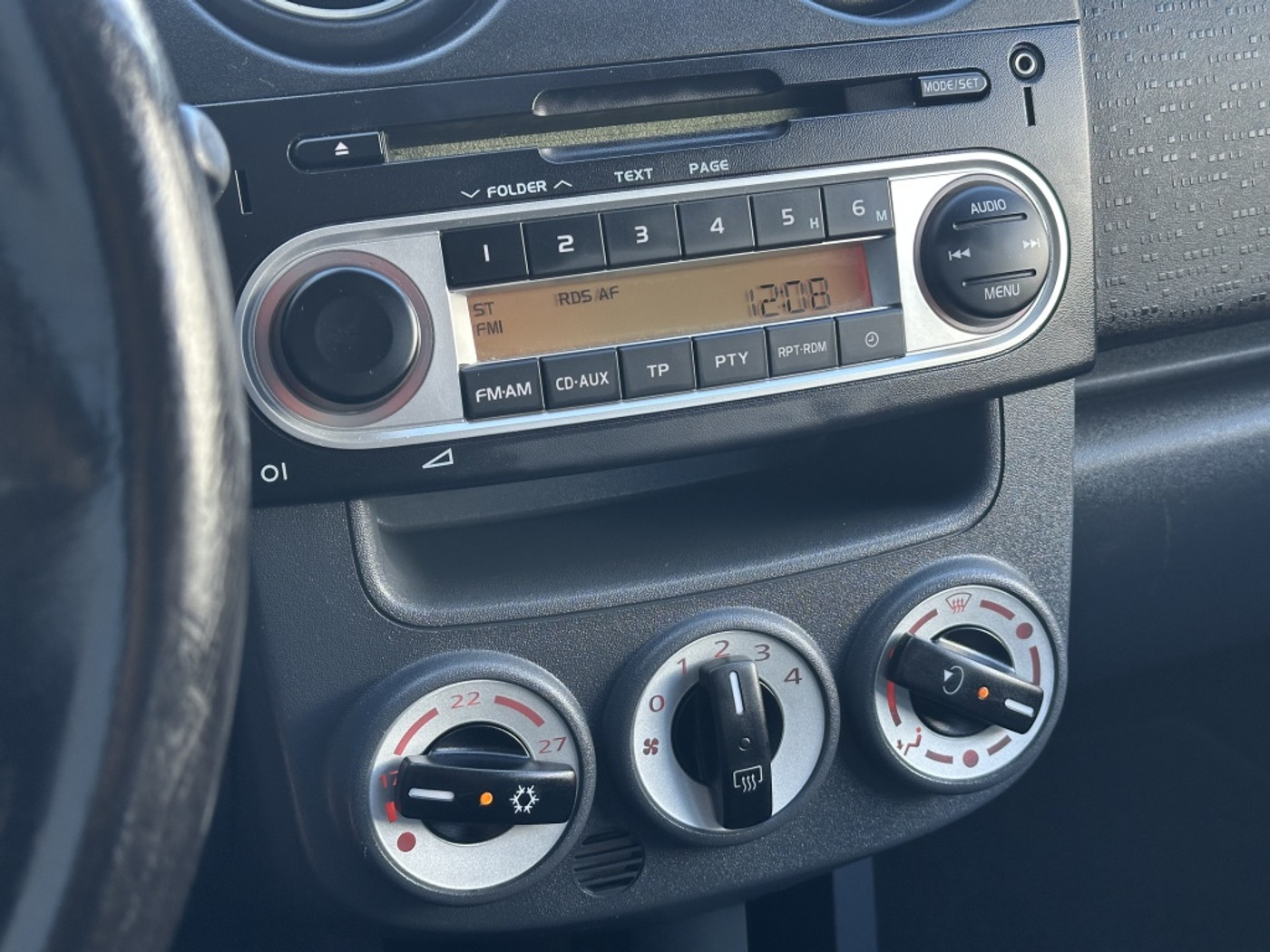 Foto van Mitsubishi Mitsubishi Colt