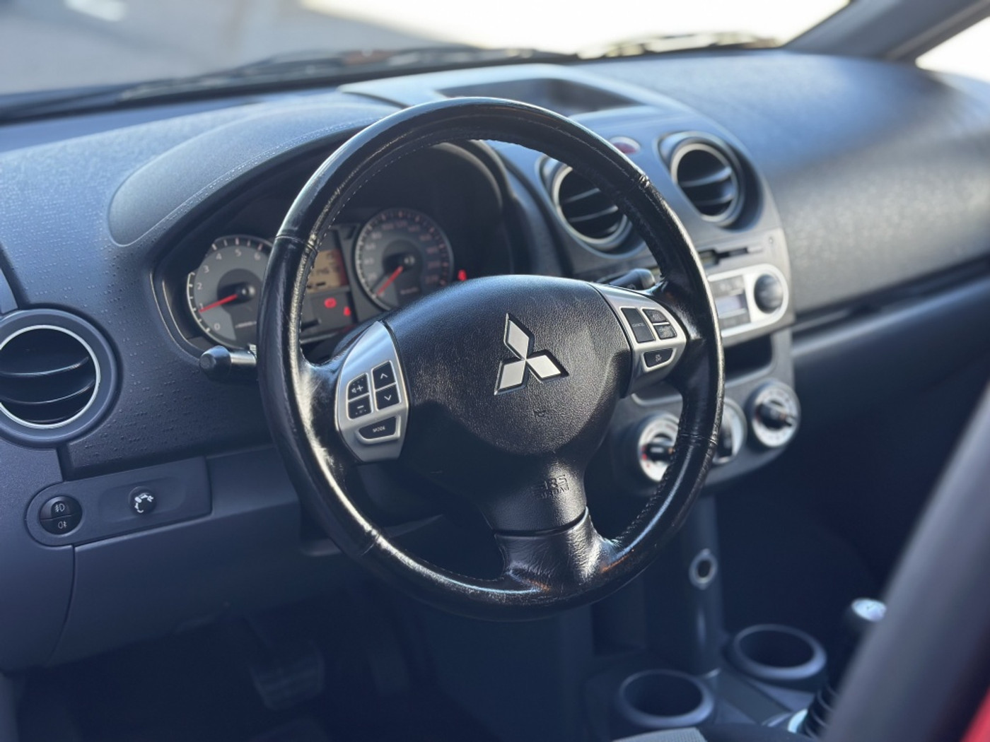 Foto van Mitsubishi Mitsubishi Colt