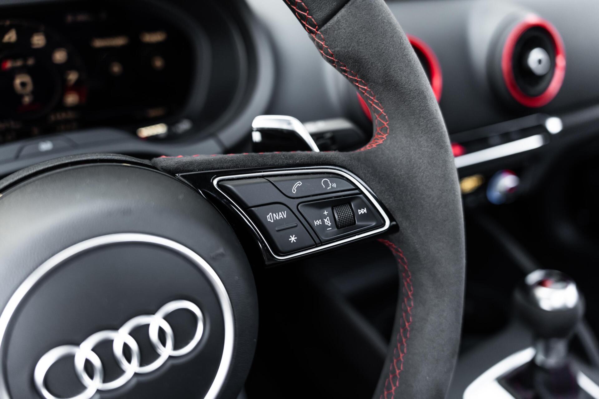 Foto van Audi RS 3 Limousine