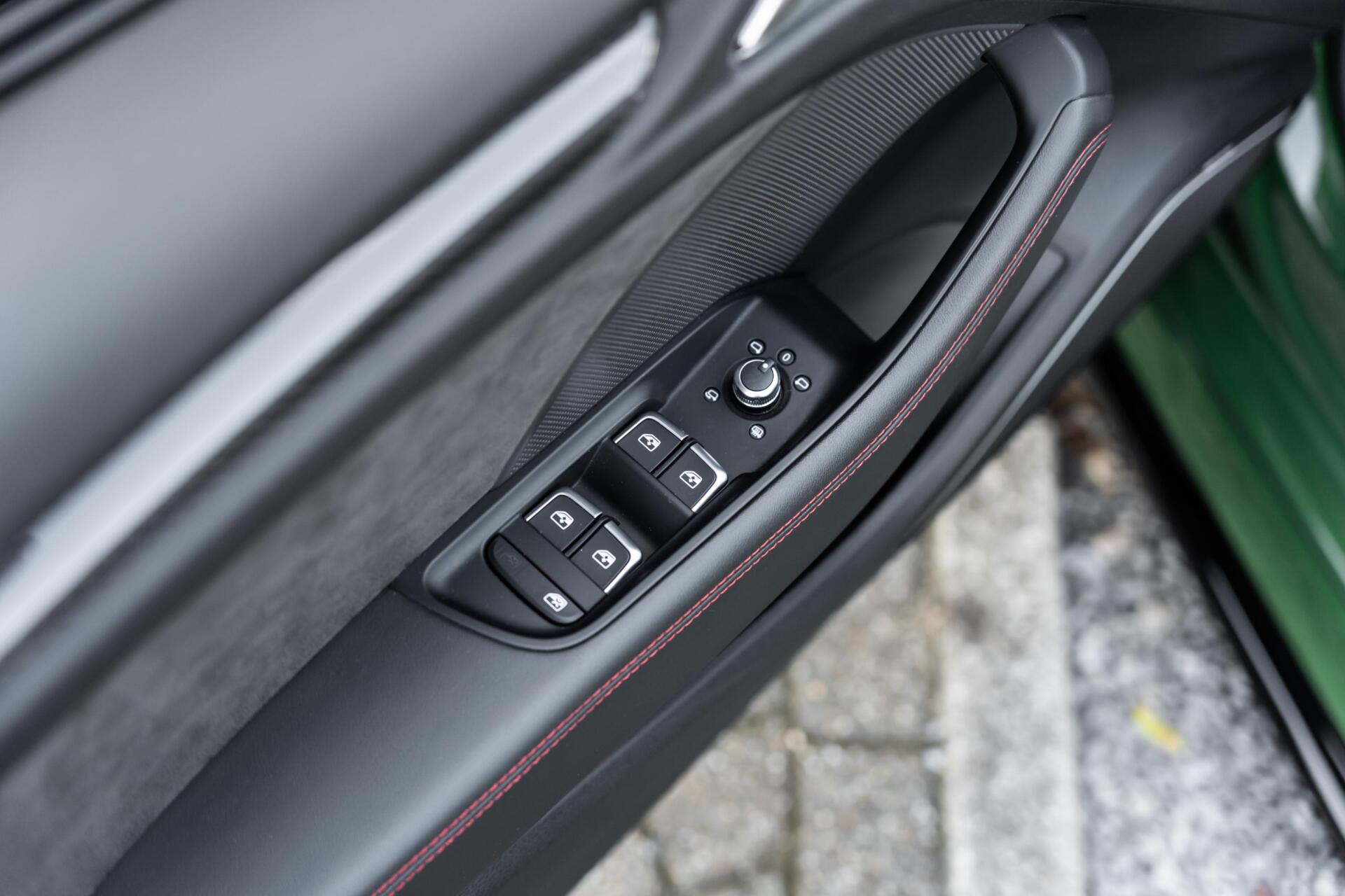 Foto van Audi RS 3 Limousine