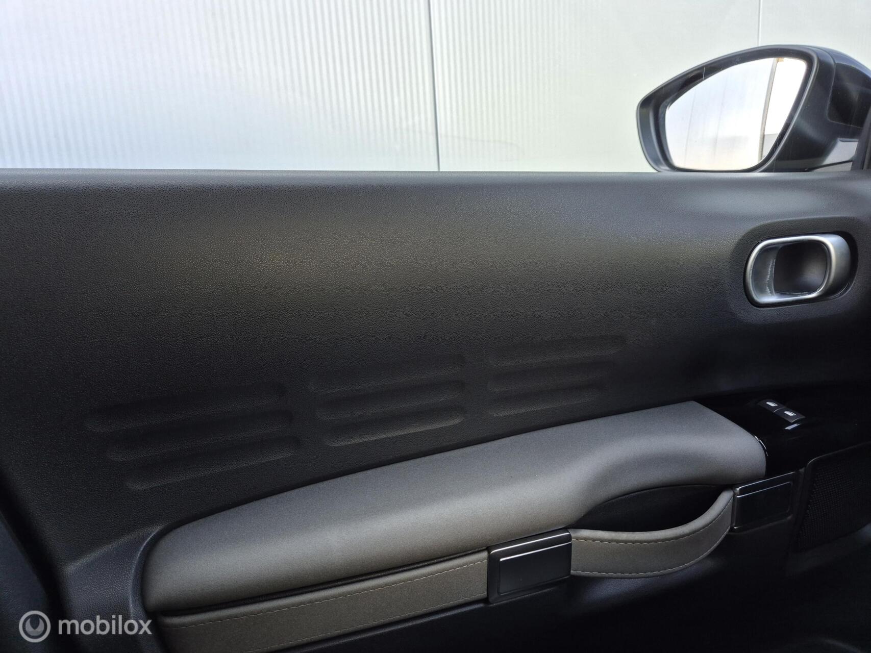 Foto van Citroen C4 Cactus