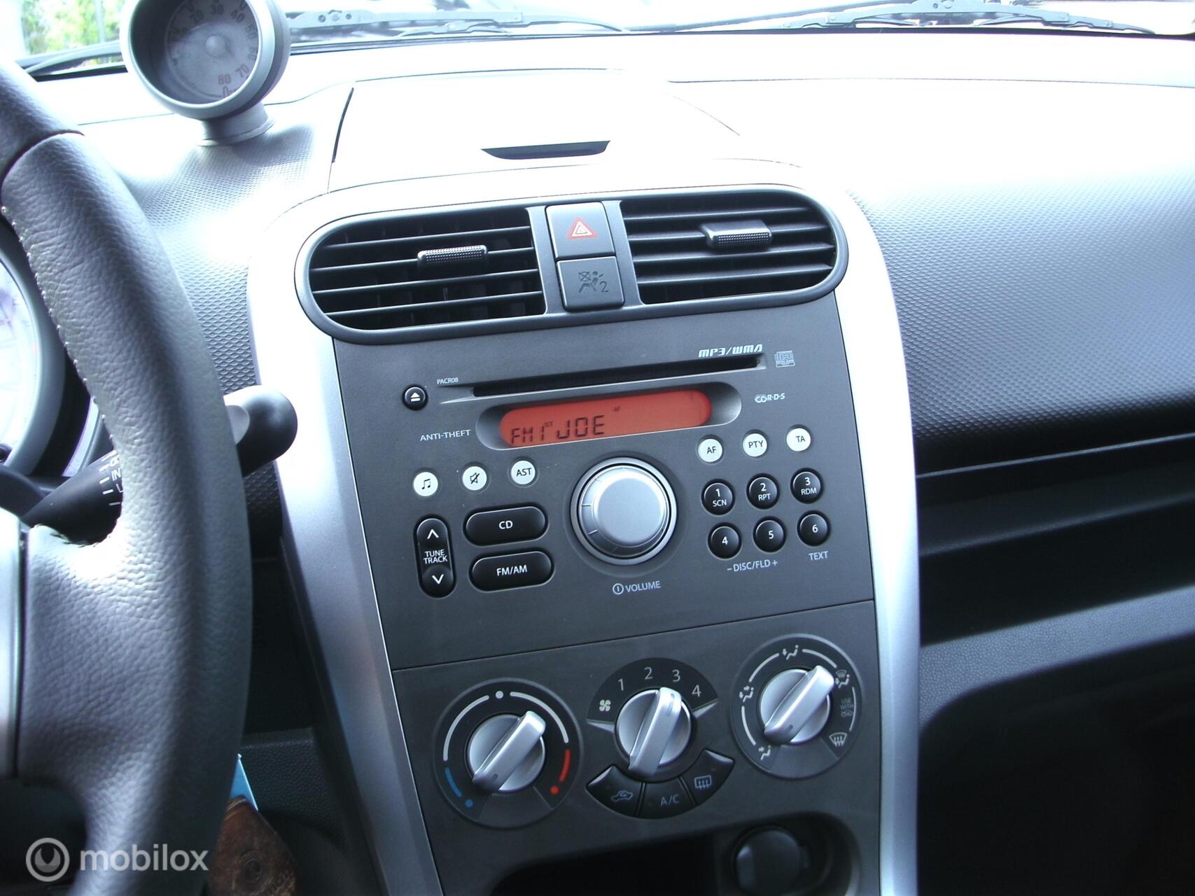 Foto van Opel Agila