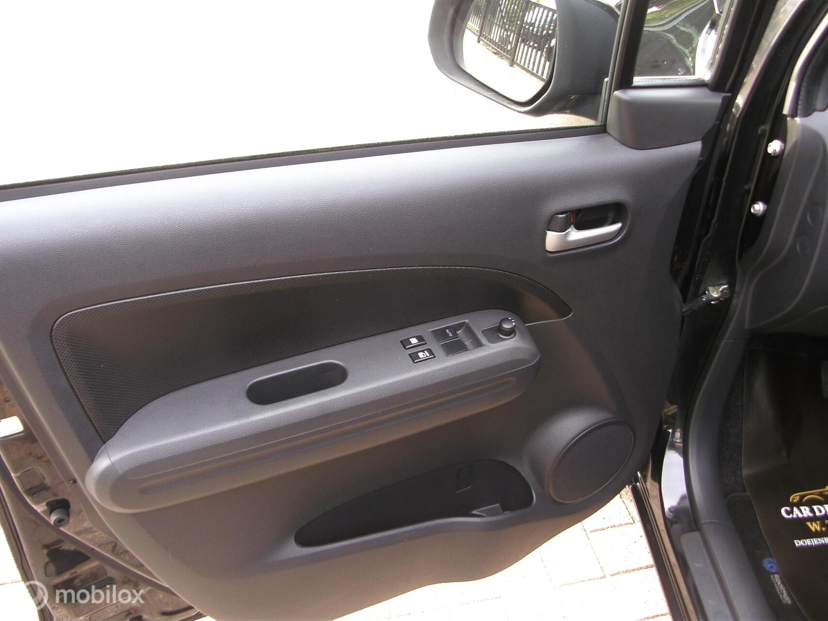 Foto van Opel Agila