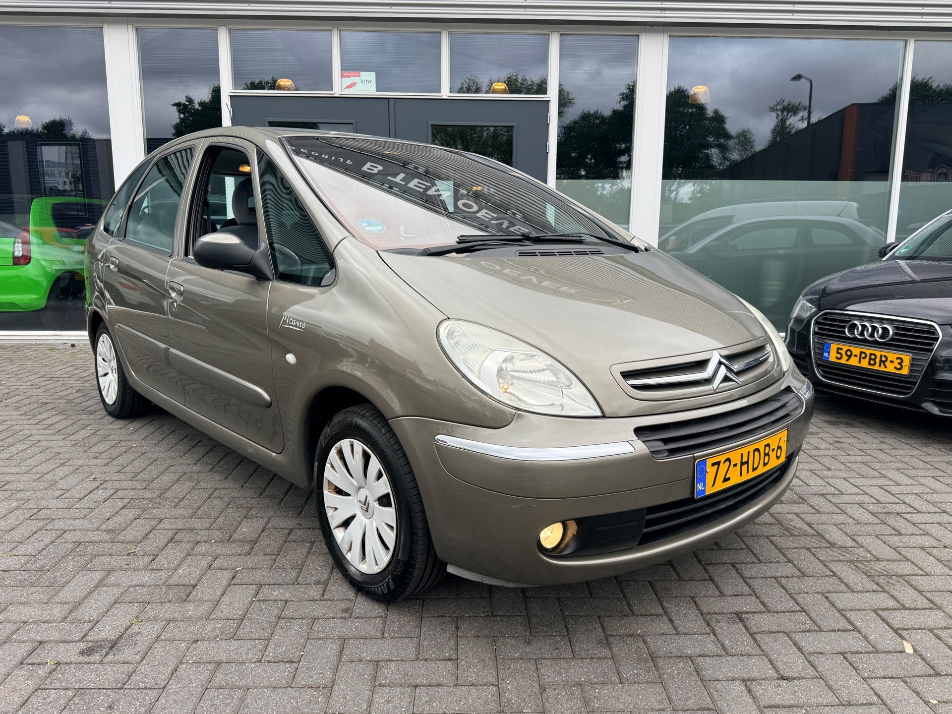 Citroen Xsara Picasso 1.6i-16V Image/Goed Onderhouden/Clima/Trekhaak!!! 2008 - voorkant