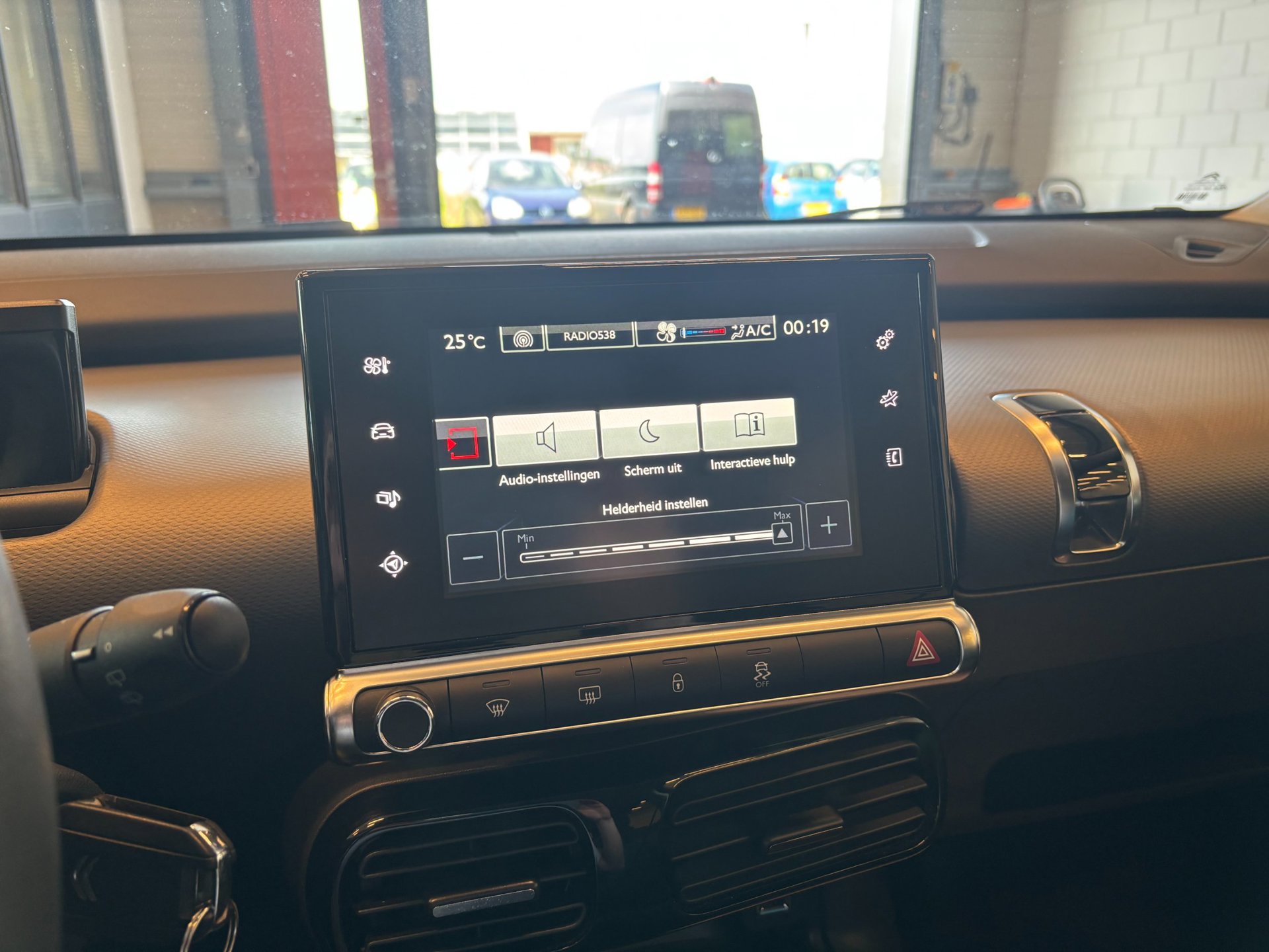 Foto van Citroen C4 Cactus