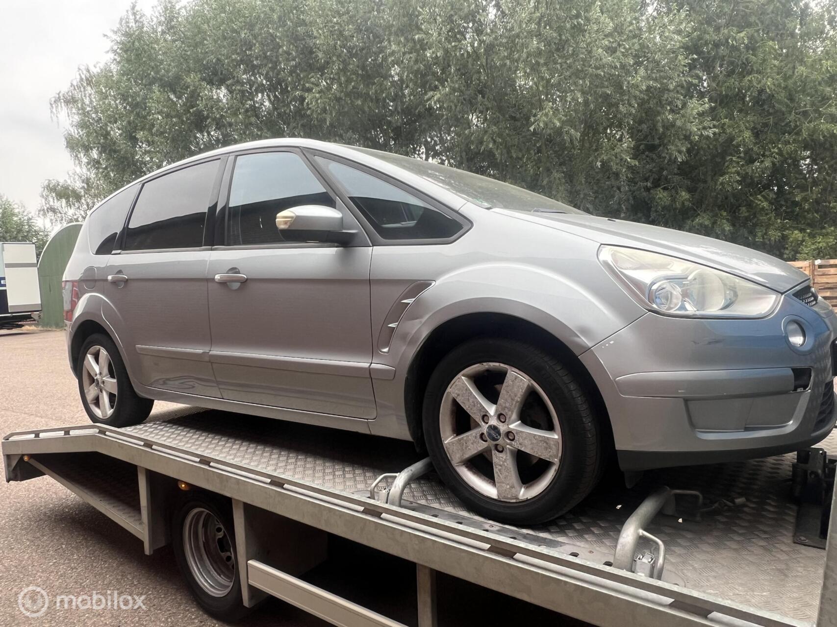 Foto van Ford S-max