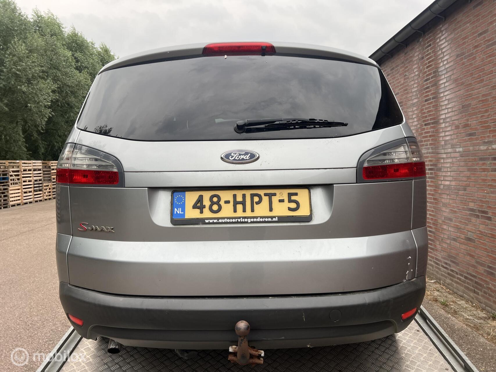 Foto van Ford S-max