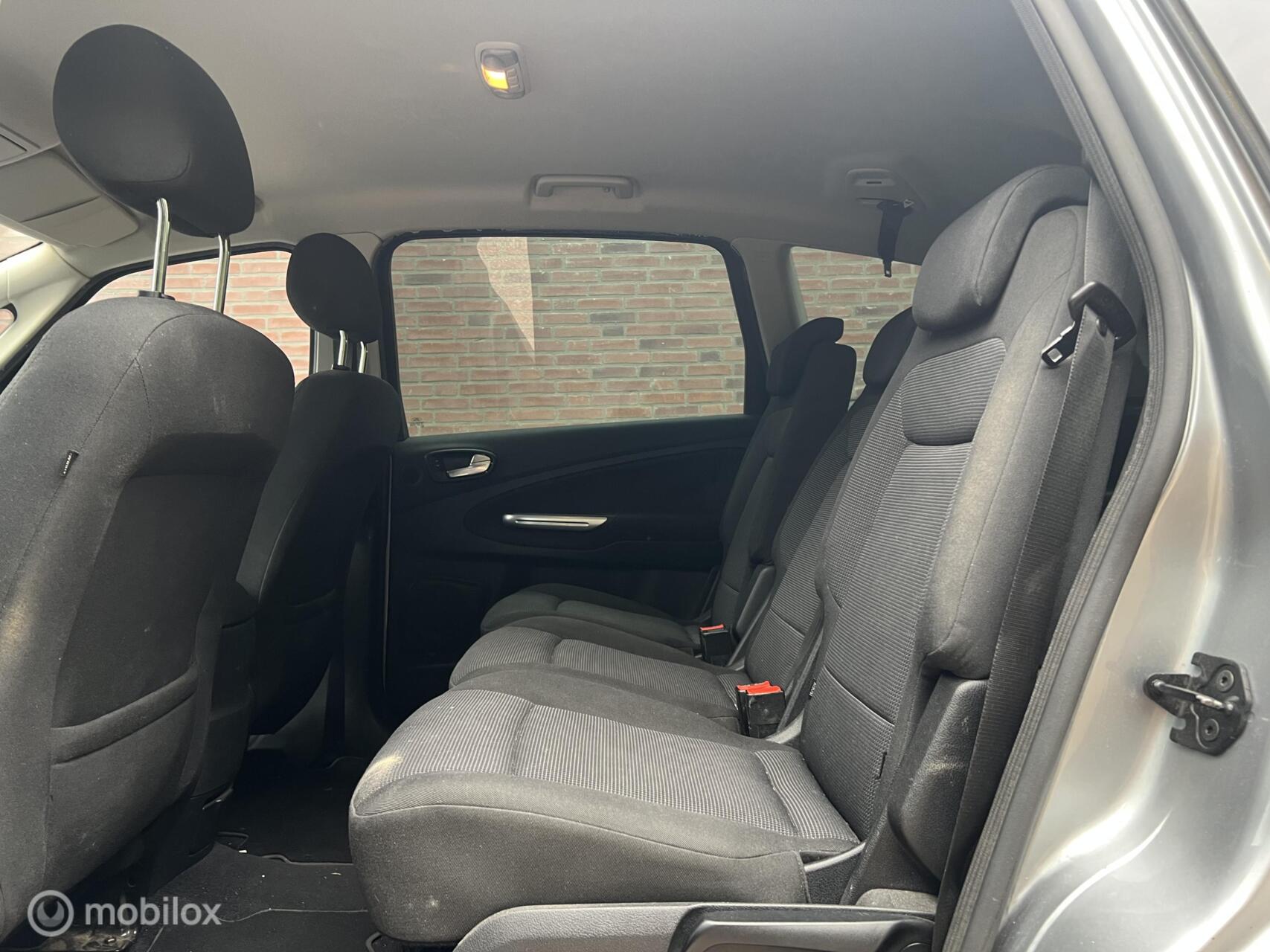 Foto van Ford S-max
