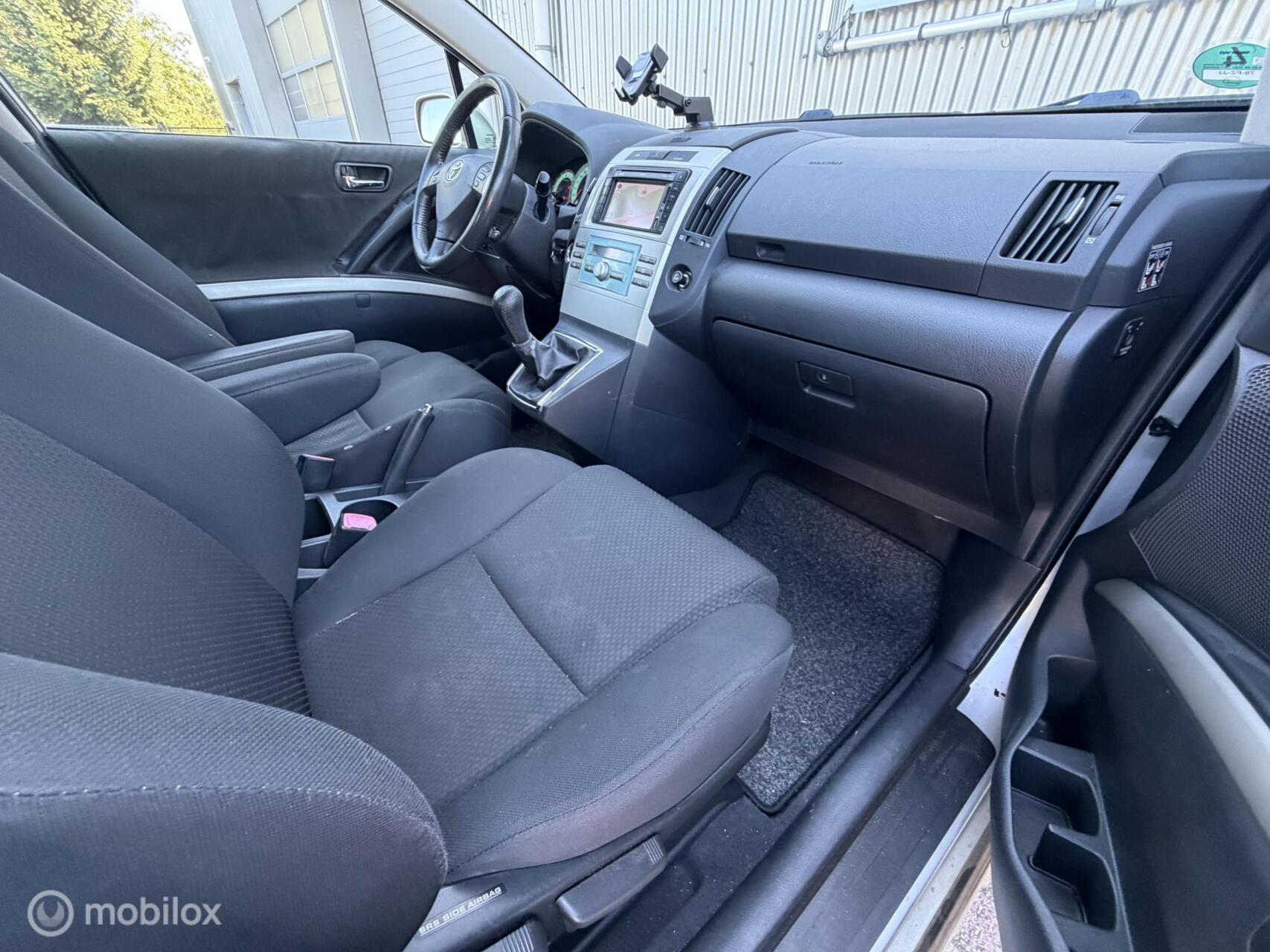 Foto van Toyota Toyota Corolla Verso