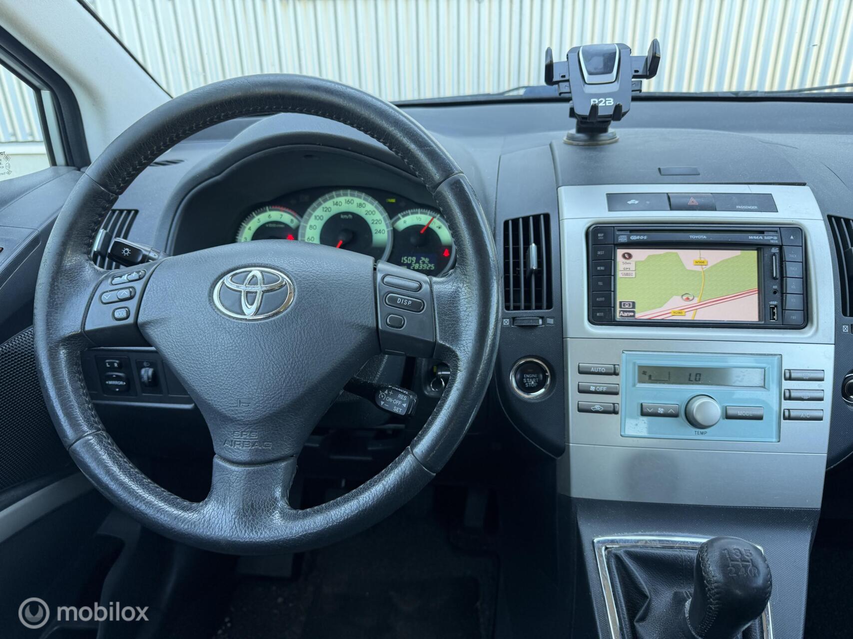 Foto van Toyota Toyota Corolla Verso