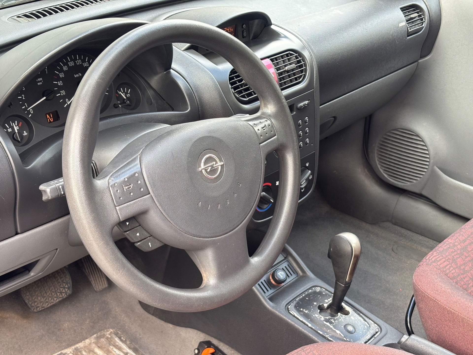 Foto van Opel Corsa-c