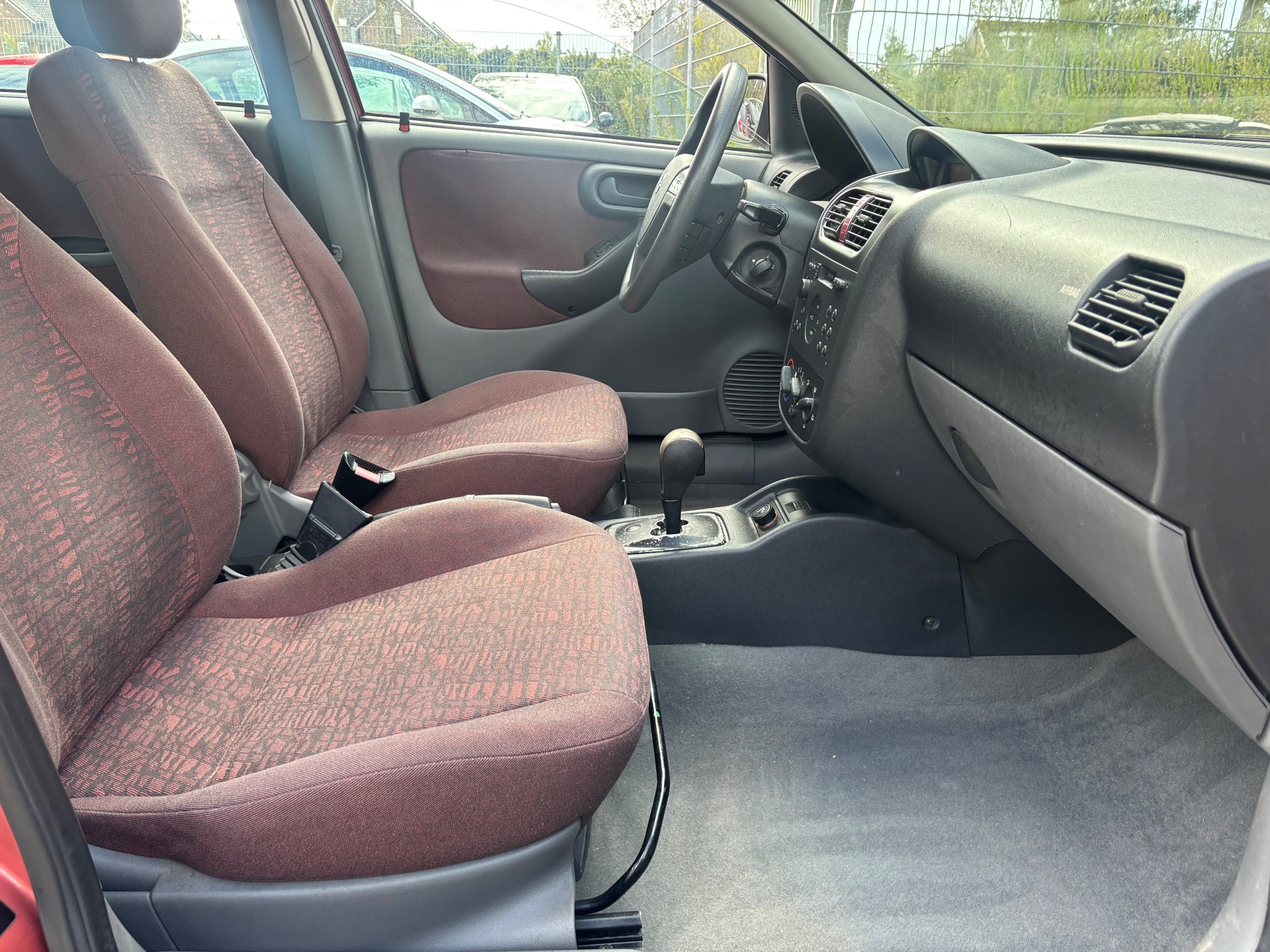 Foto van Opel Corsa-c