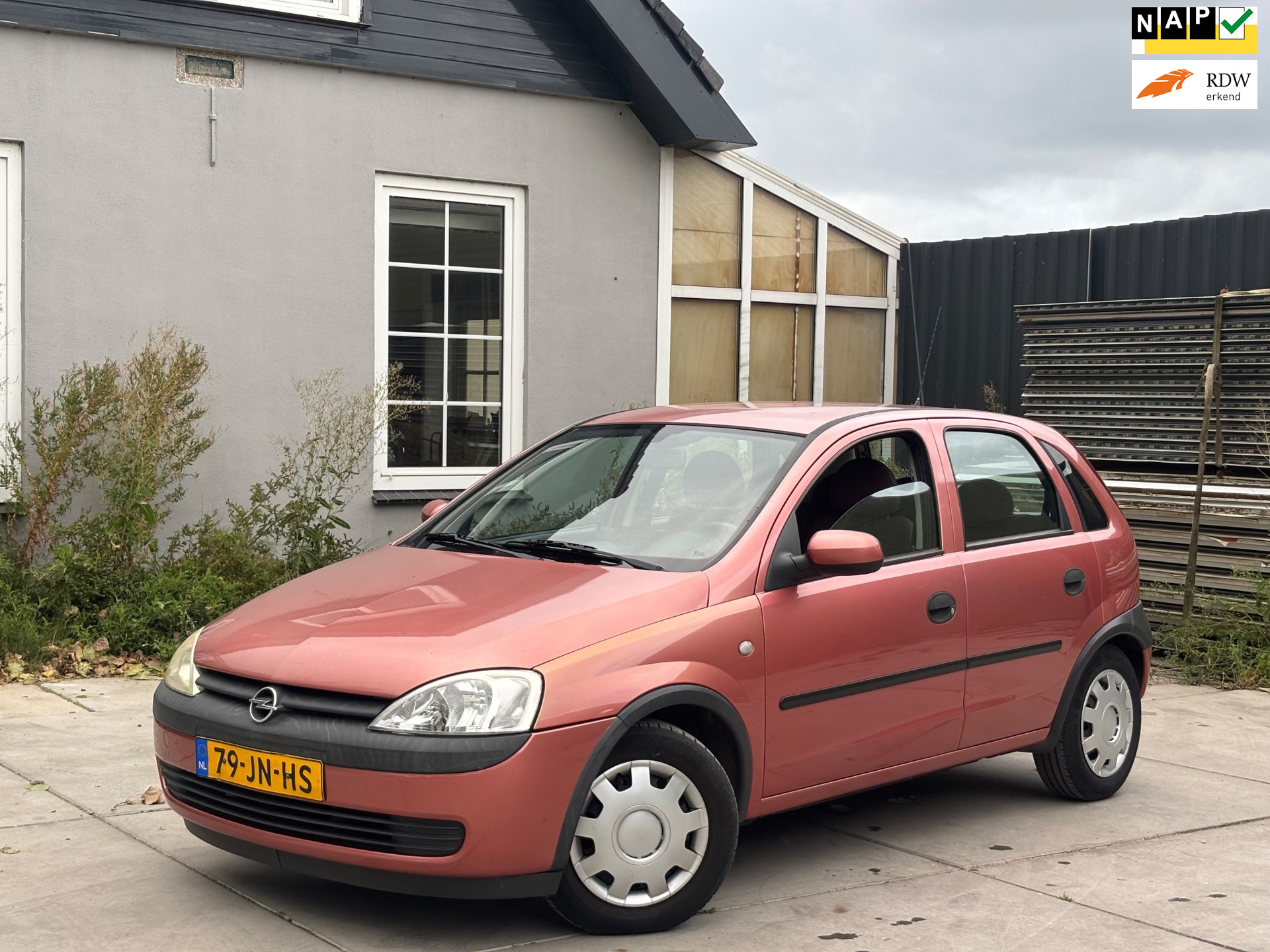 Opel Corsa-c 1.2-16V Comfort Easytronic | Automaat | Opel dealer onderhouden | NAP | 5-drs 2002 - voorkant