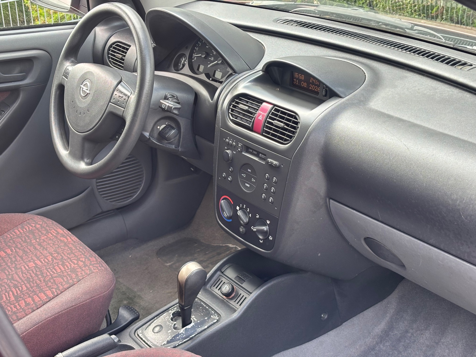 Foto van Opel Corsa-c