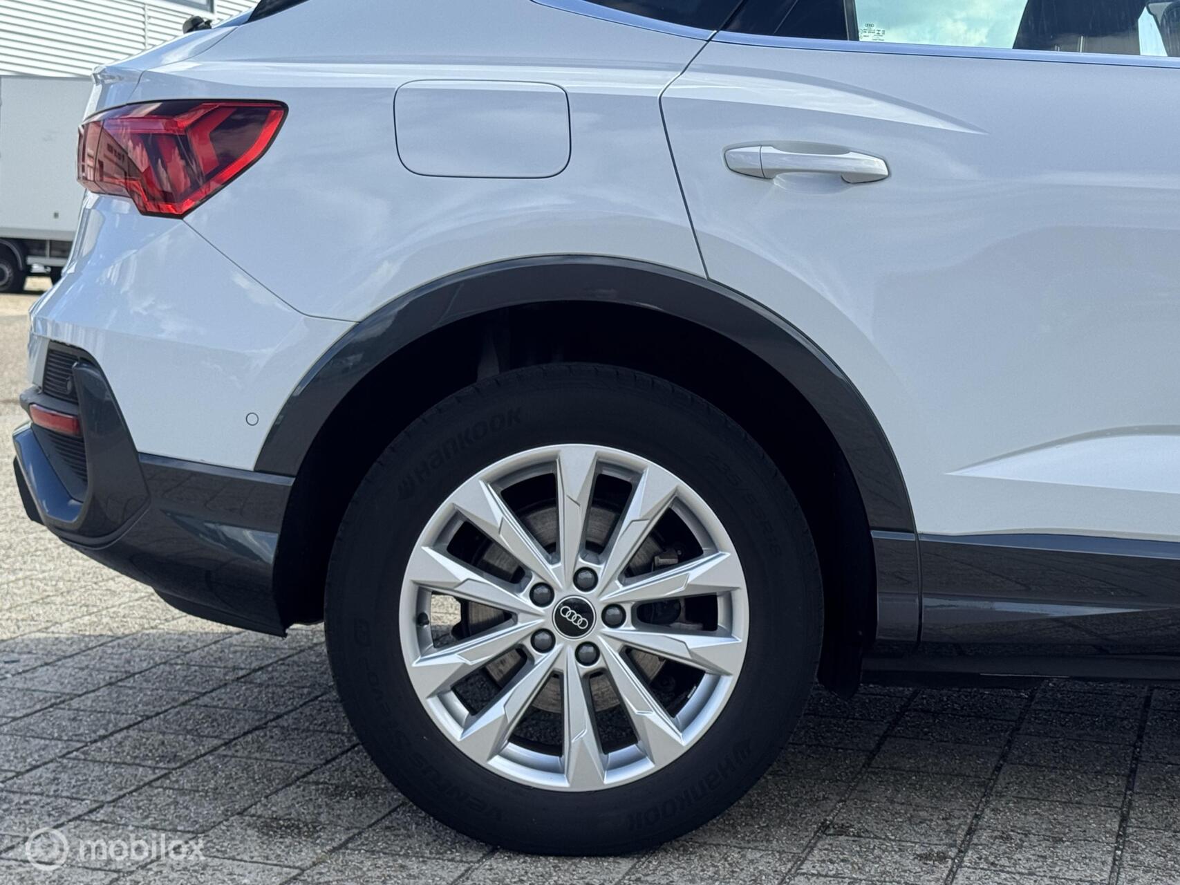 Foto van Audi Q3 Sportback E-tron