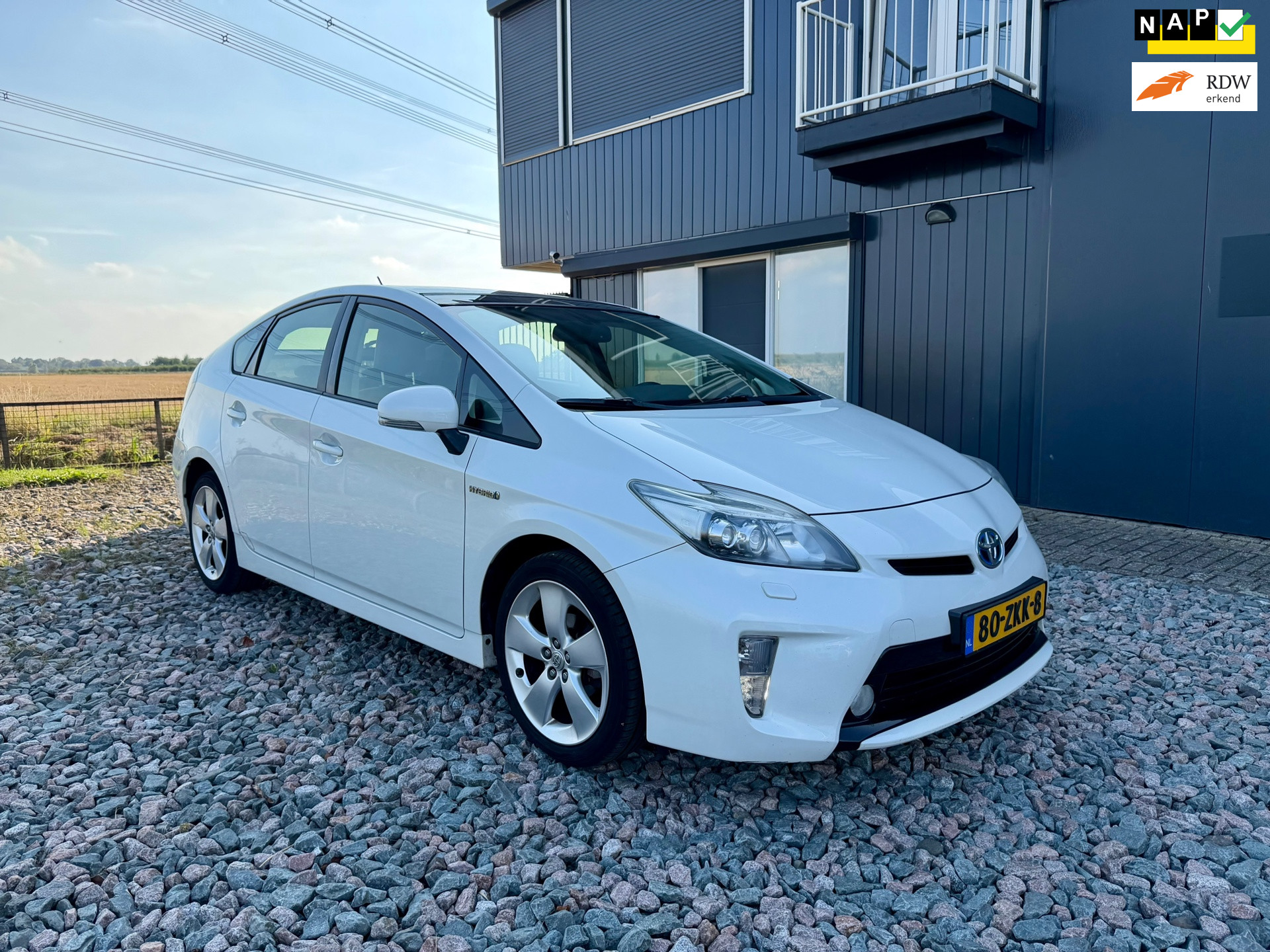 Toyota Toyota Prius 1.8 Dynamic Business 2013 - voorkant
