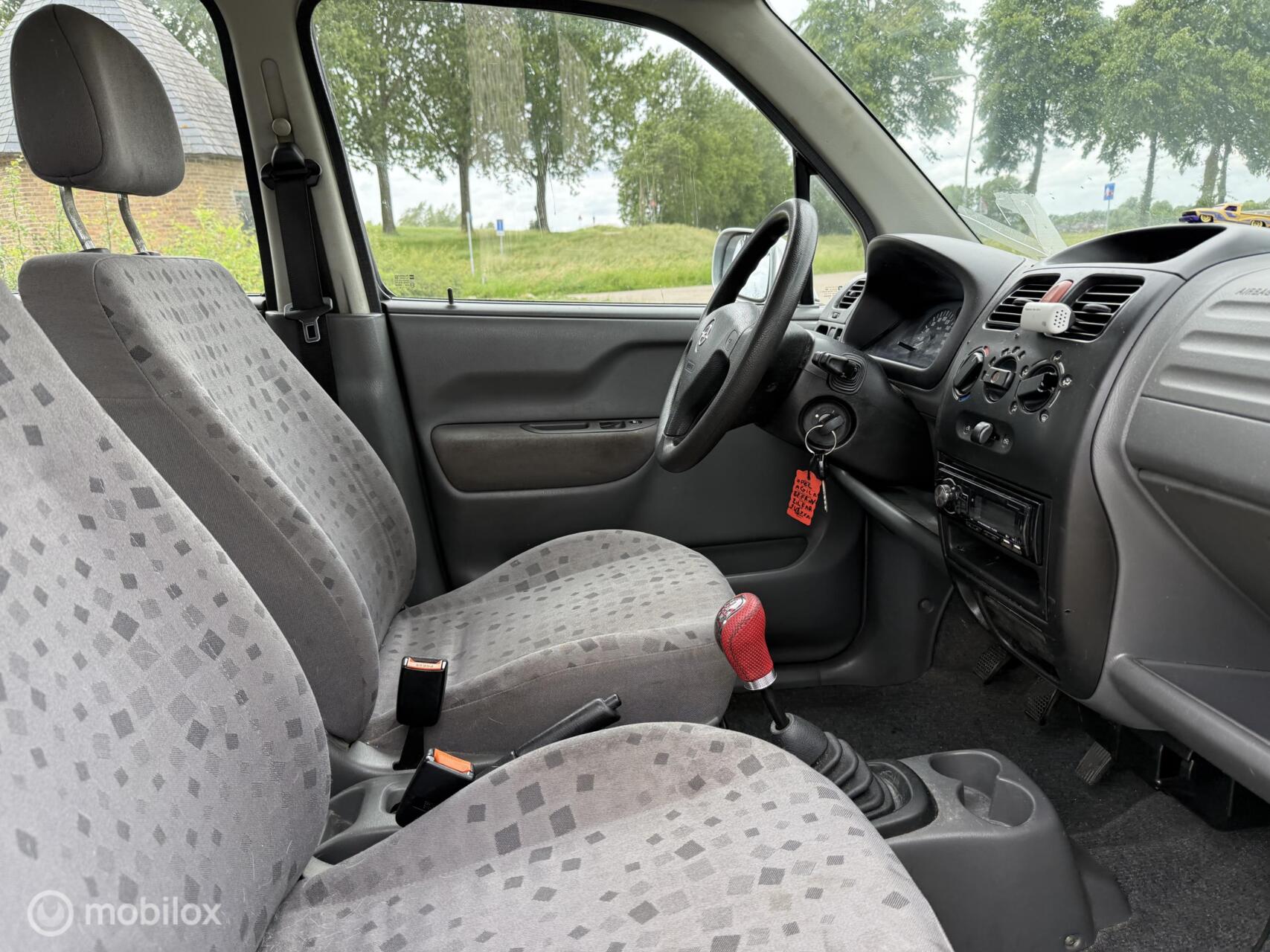 Foto van Opel Agila