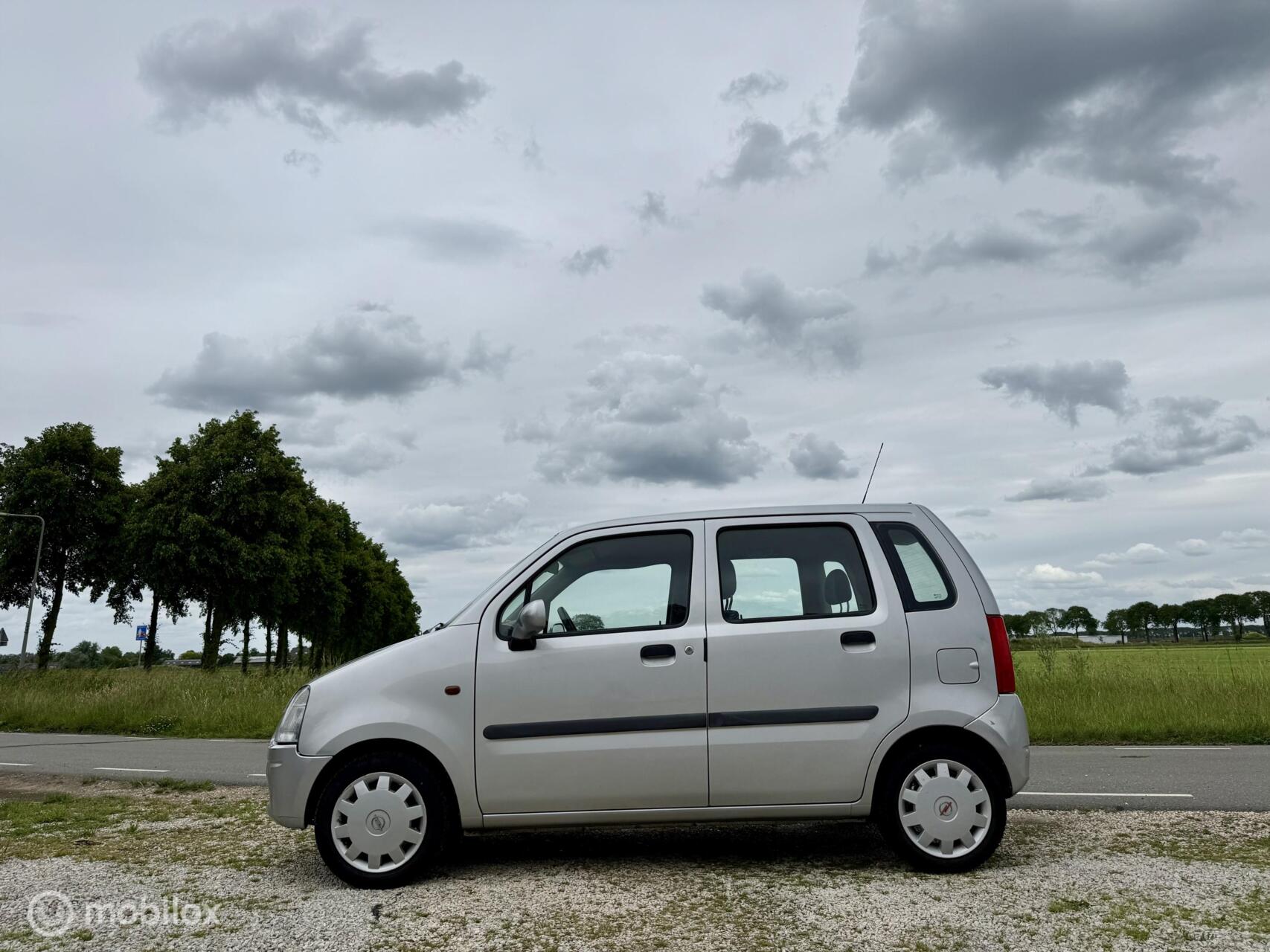 Foto van Opel Agila