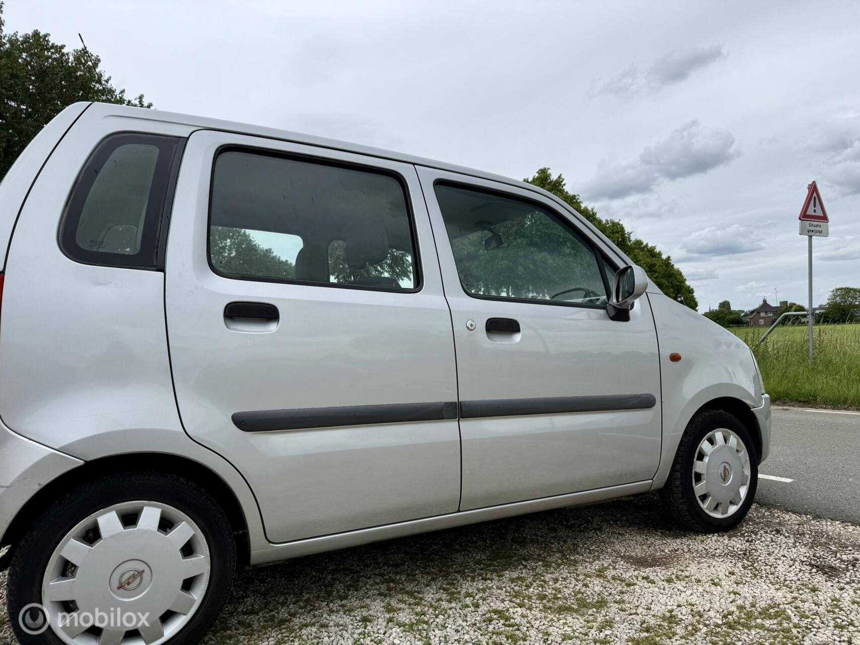 Foto van Opel Agila