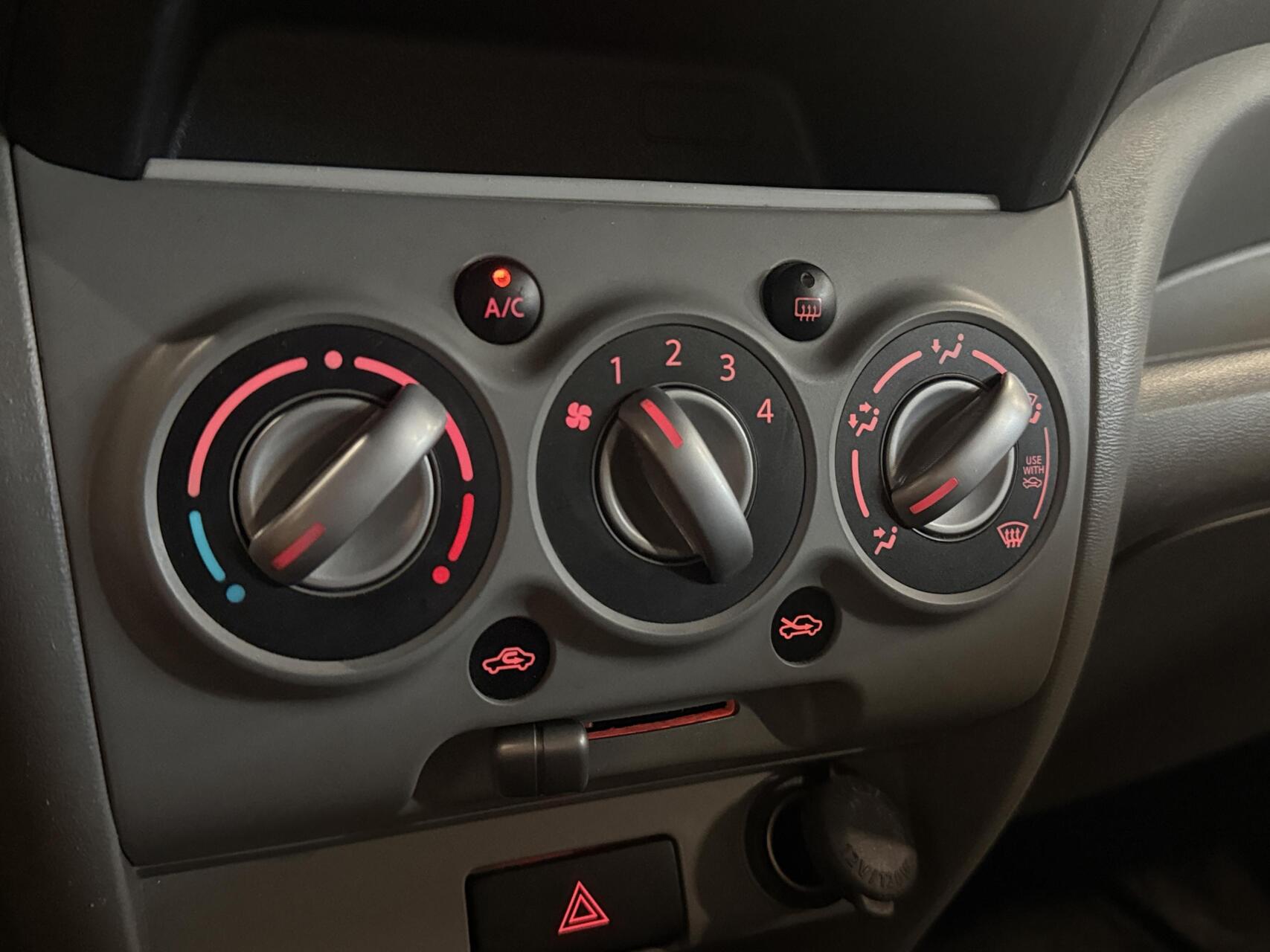 Foto van Nissan Nissan Pixo