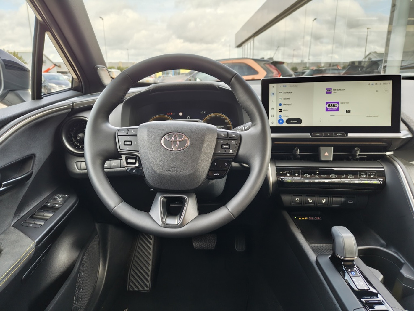 Foto van Toyota Toyota C-hr