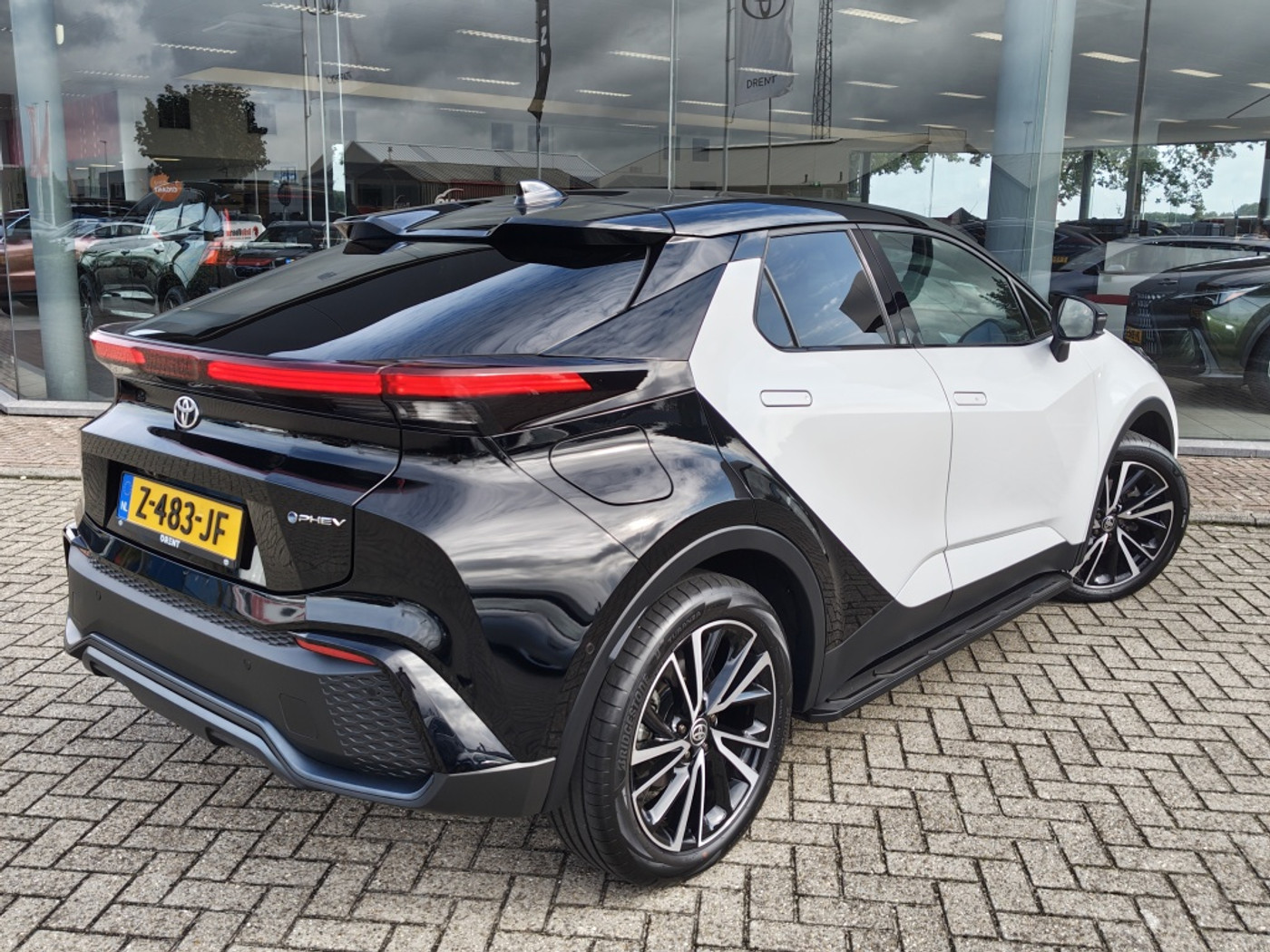 Foto van Toyota Toyota C-hr