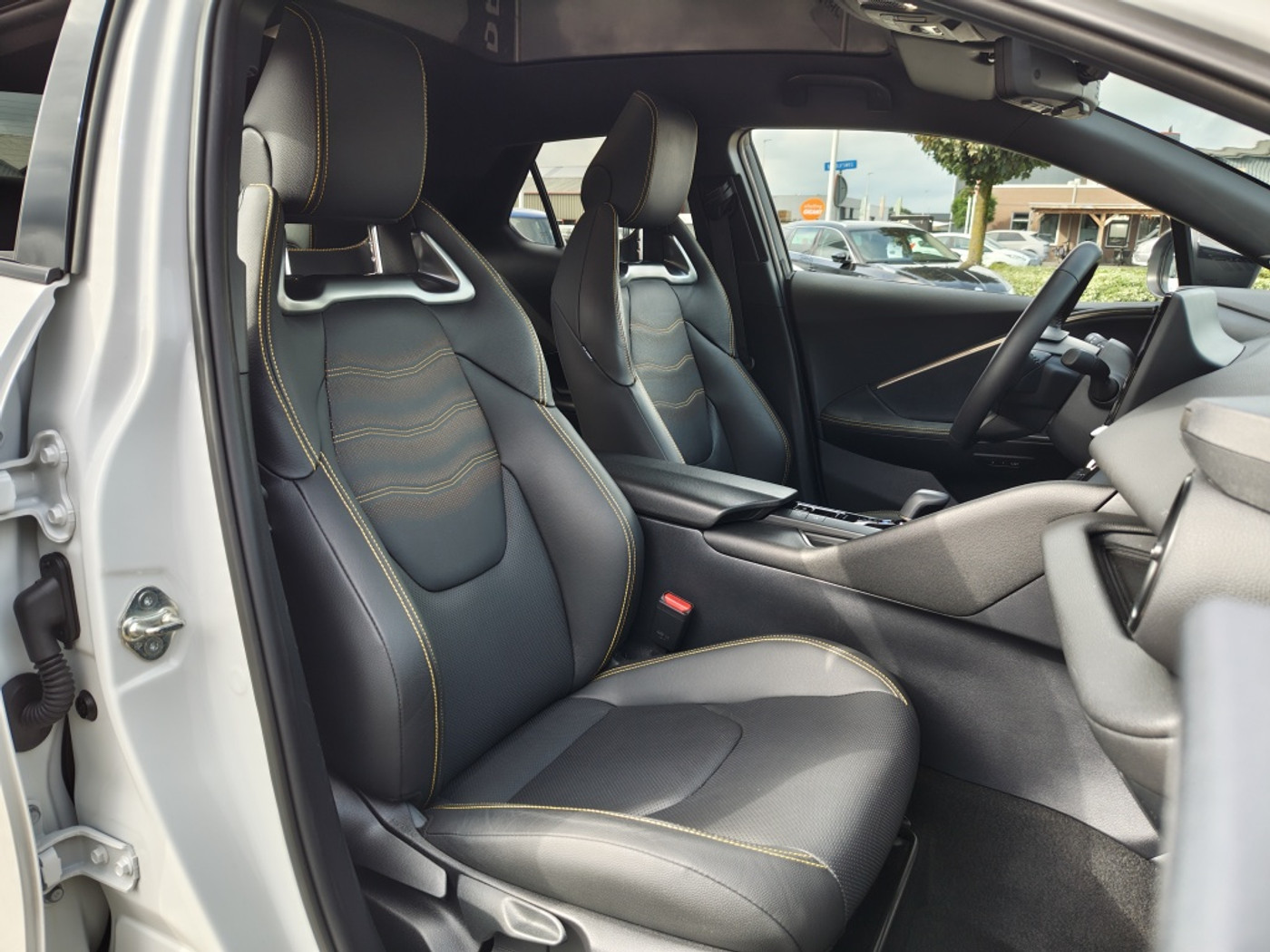 Foto van Toyota Toyota C-hr