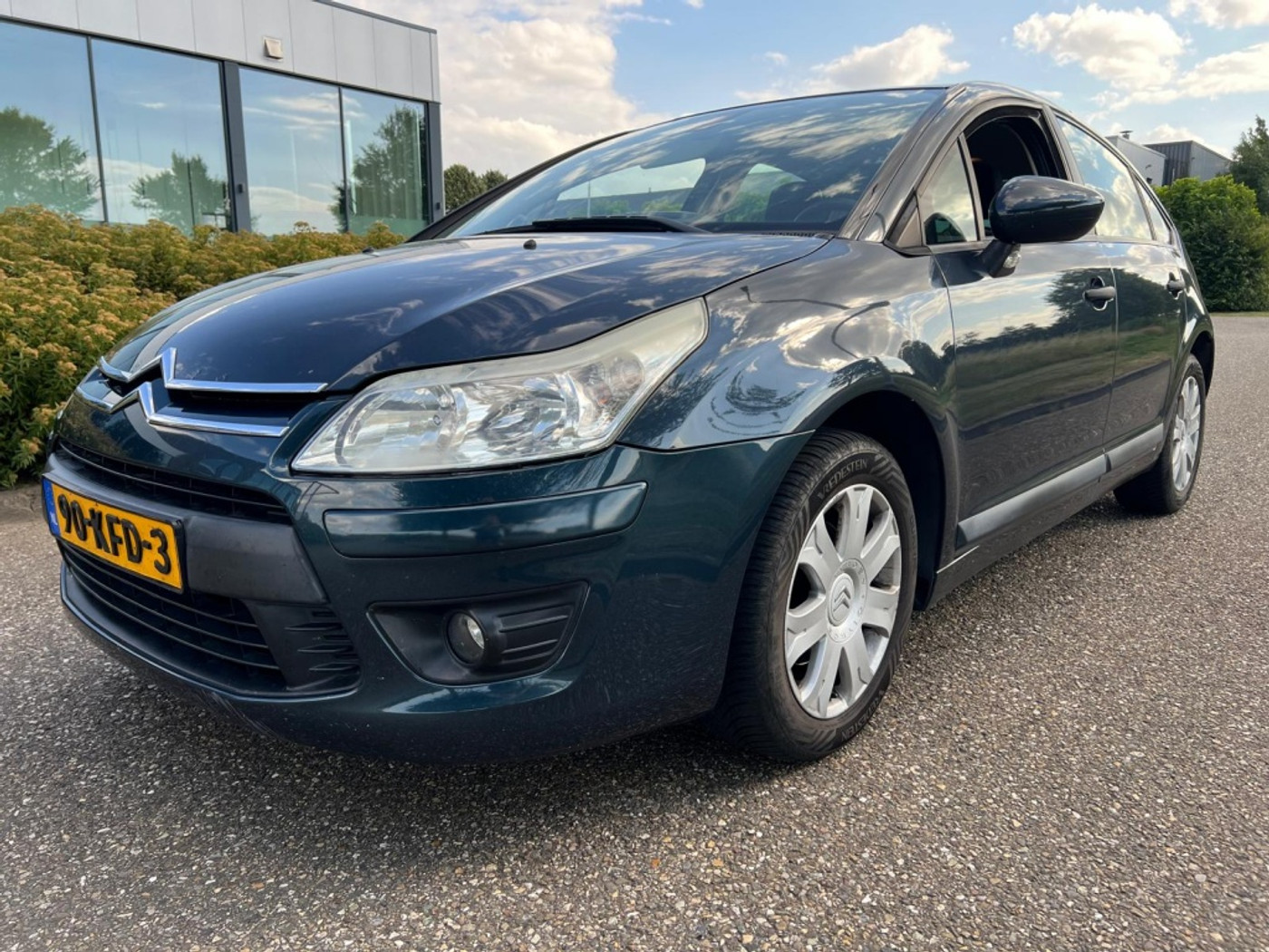 Citroen C4 1.6 VTi Image, automaat, cruise, trekhaak, incl nwe apk en onderhoudsbeurt 2009 - voorkant