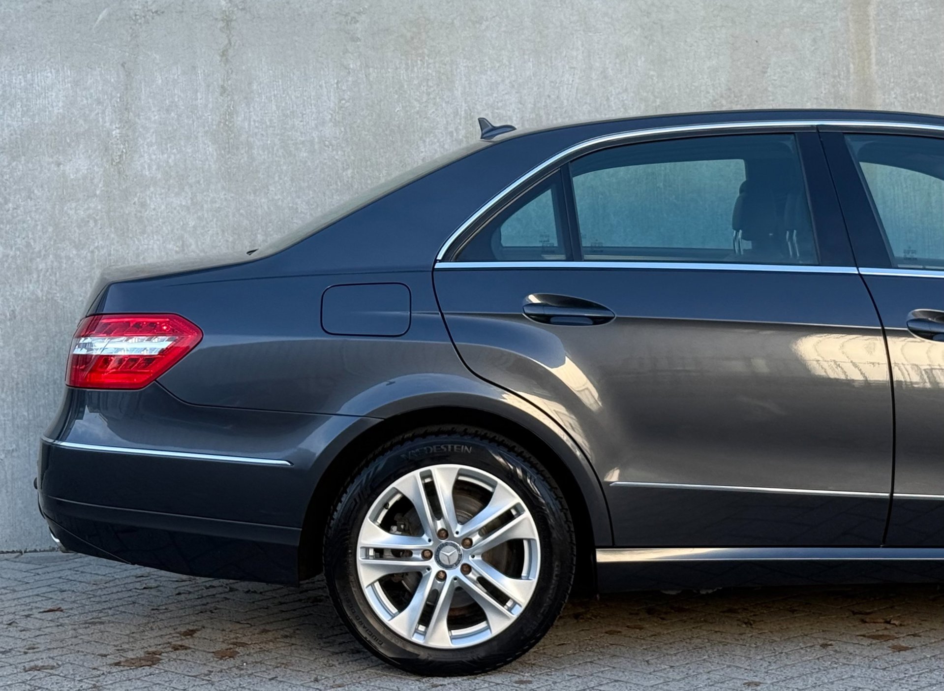 Foto van Mercedes-Benz E 350 CDI