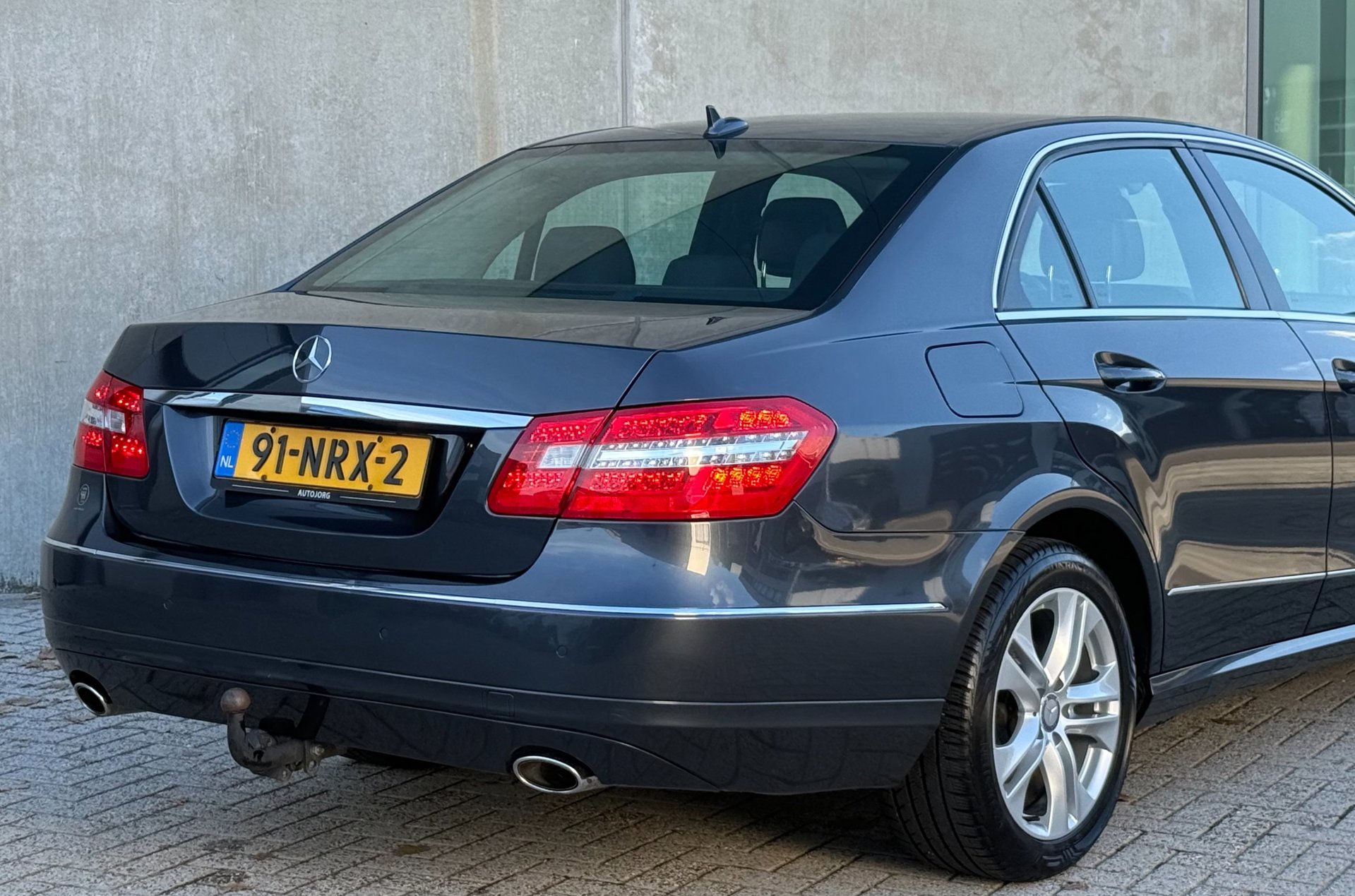 Foto van Mercedes-Benz E 350 CDI