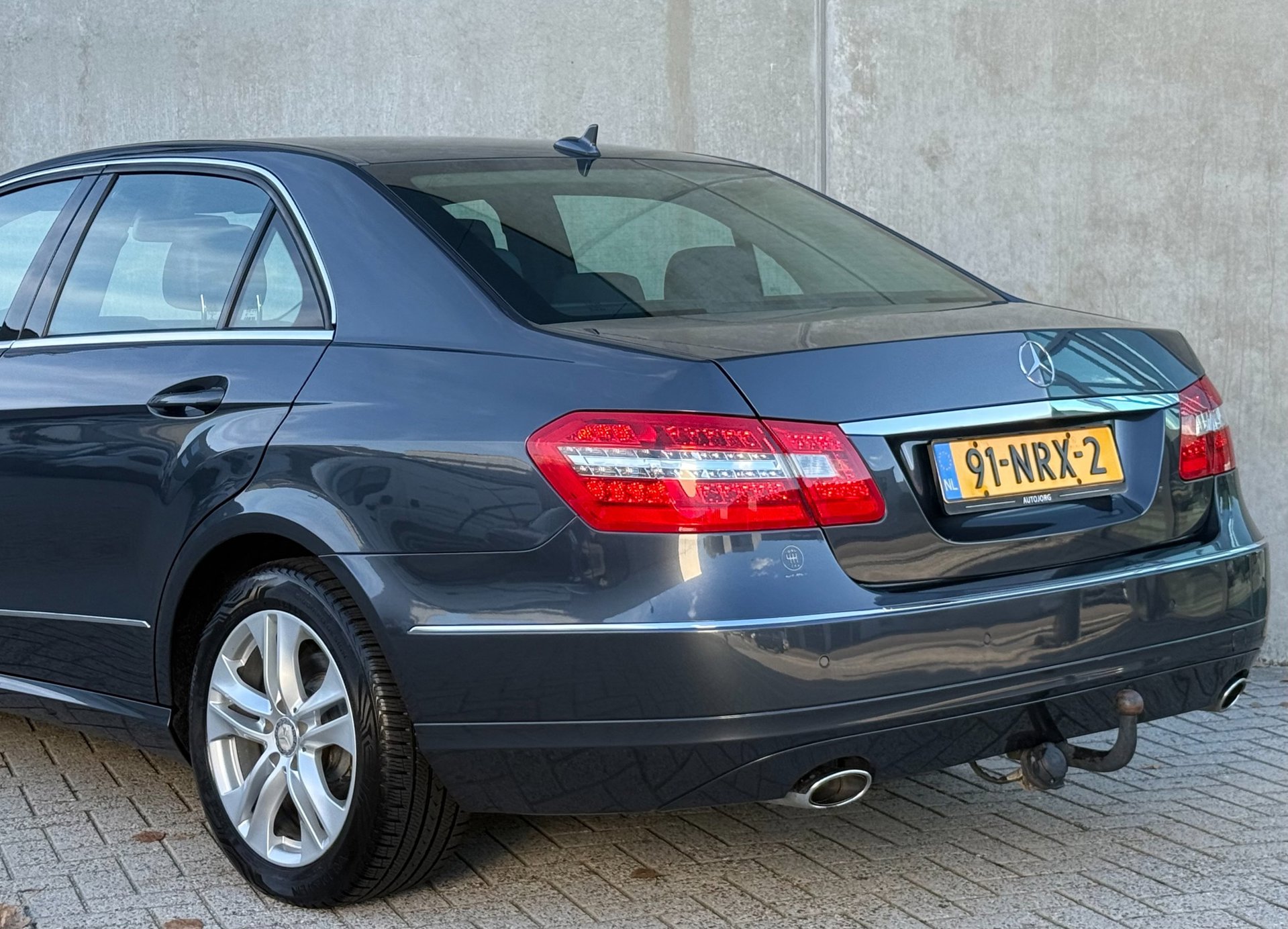 Foto van Mercedes-Benz E 350 CDI