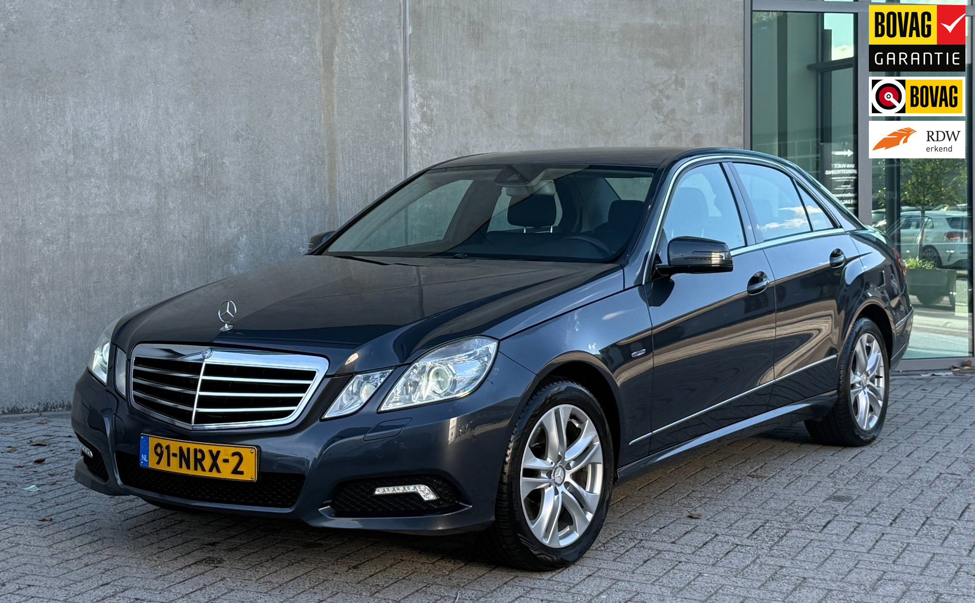 Mercedes-Benz E 350 CDI 350CDI Avantgarde 2009 Grijs NAP|APK 2009 - voorkant