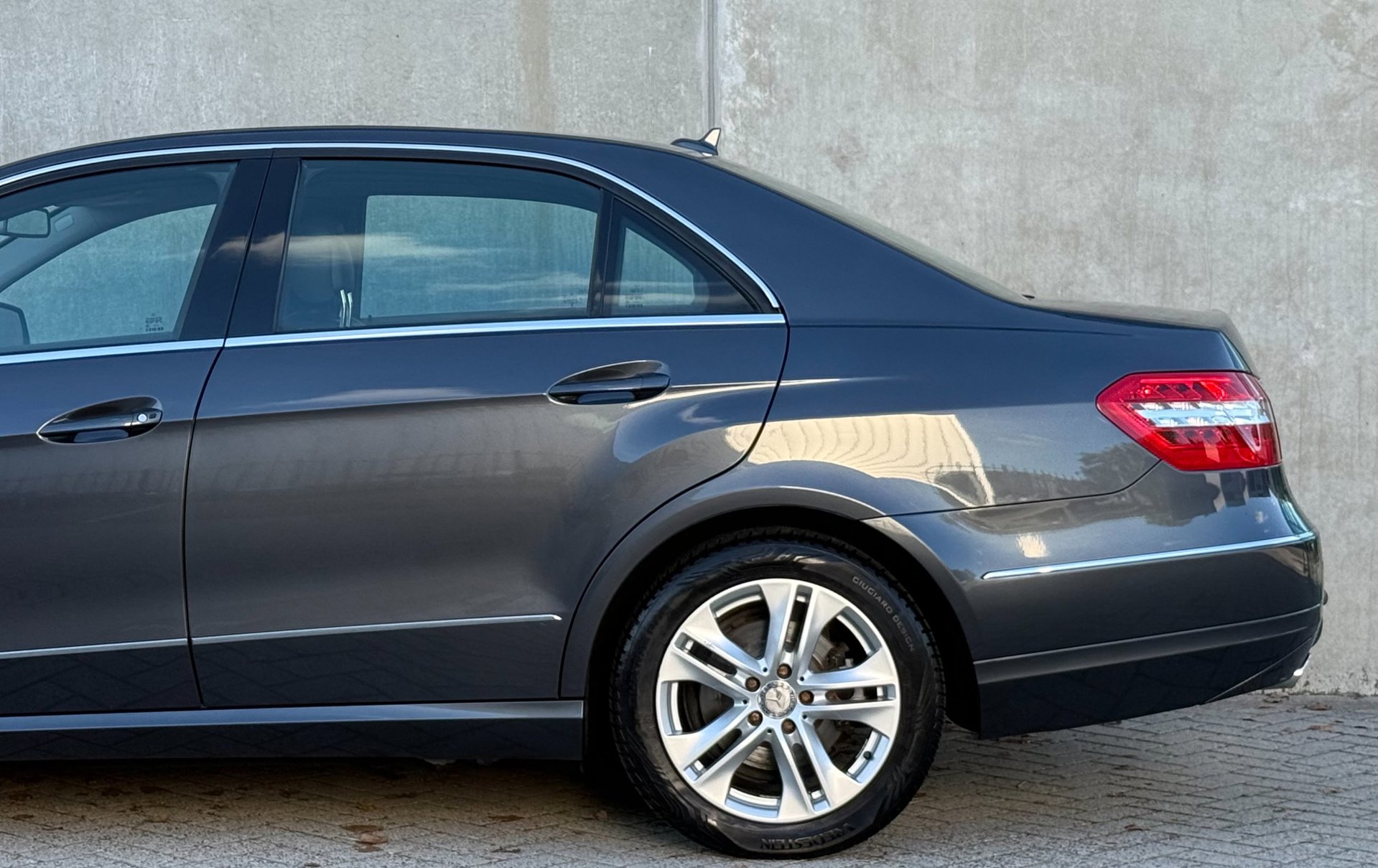 Foto van Mercedes-Benz E 350 CDI