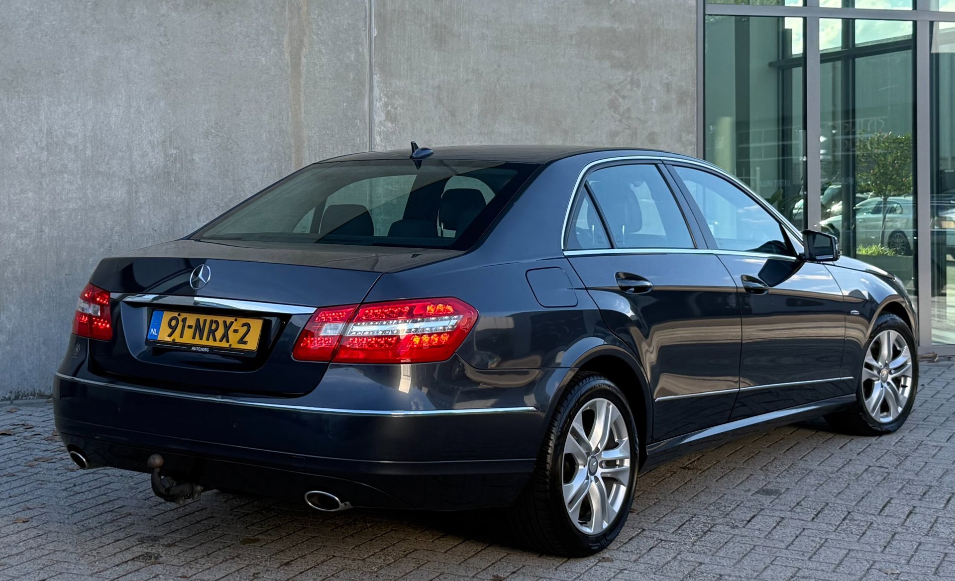 Foto van Mercedes-Benz E 350 CDI