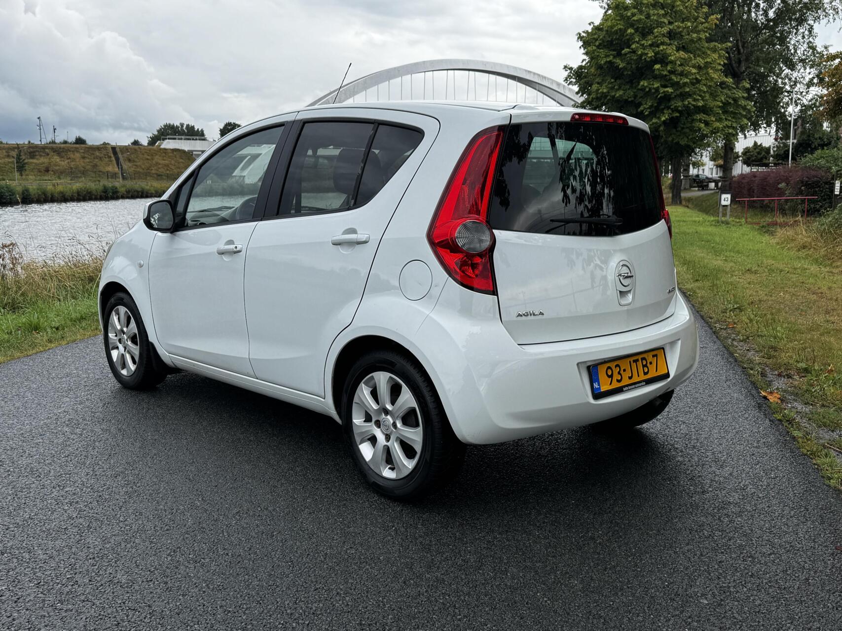 Foto van Opel Agila