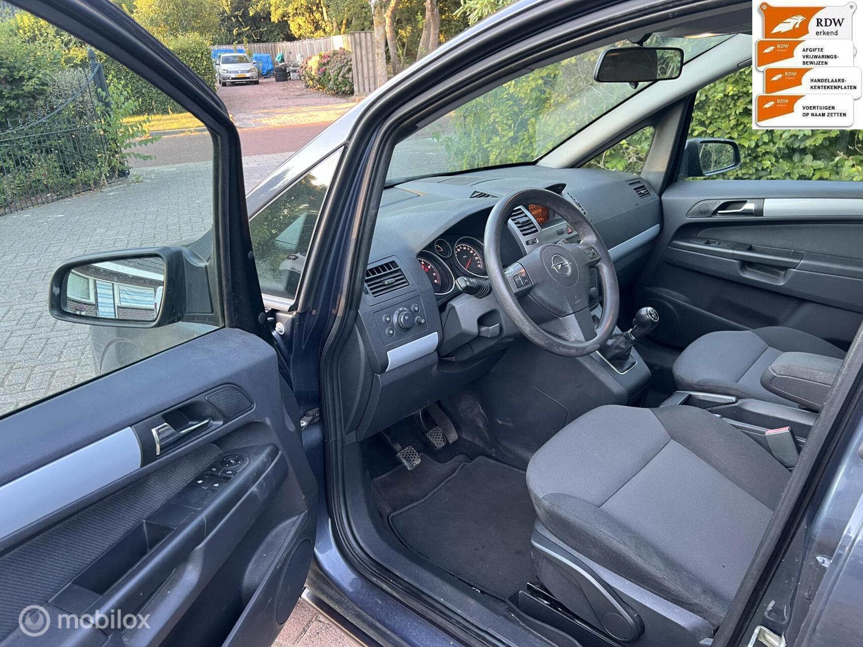 Foto van Opel Zafira