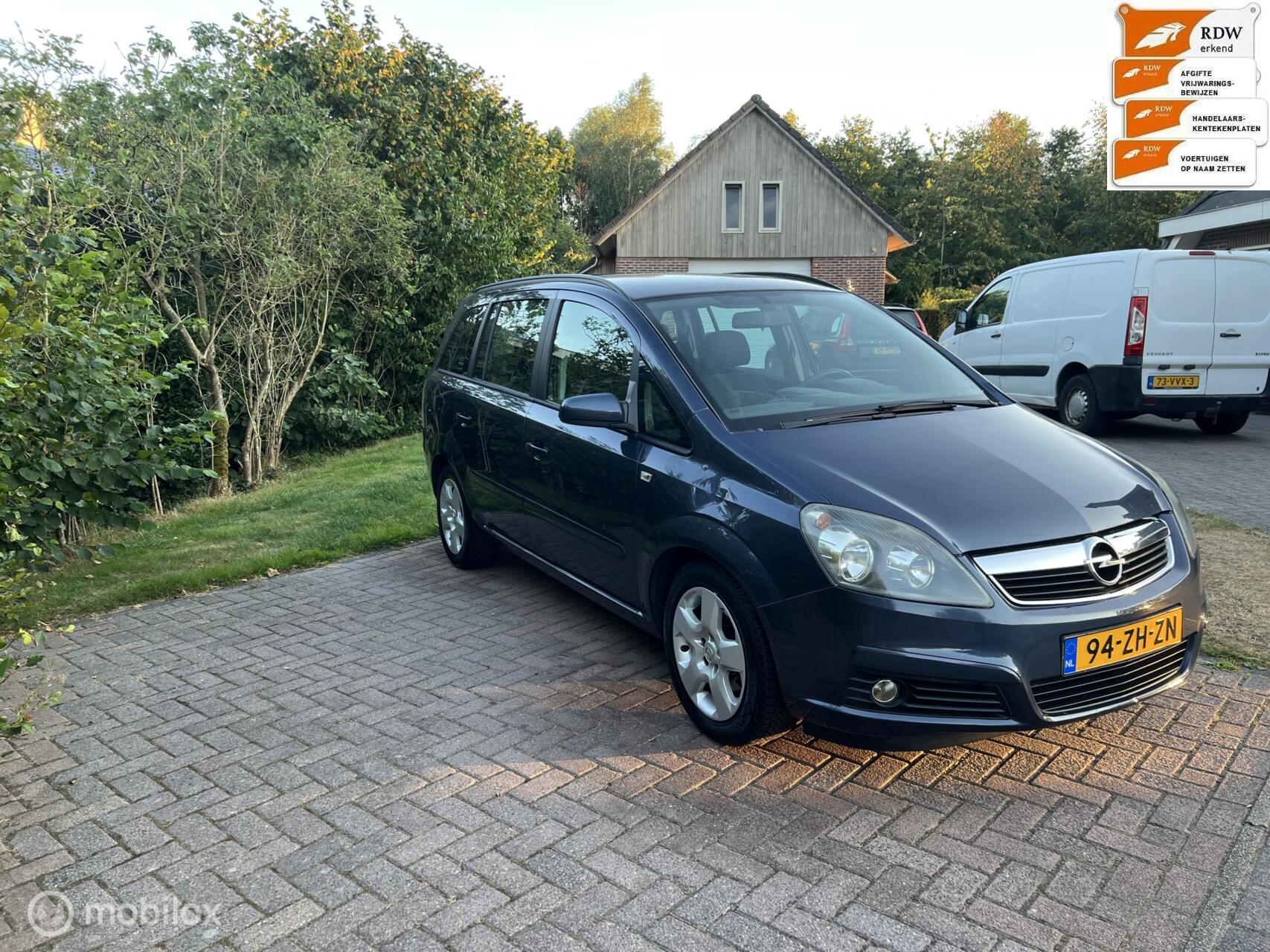 Foto van Opel Zafira