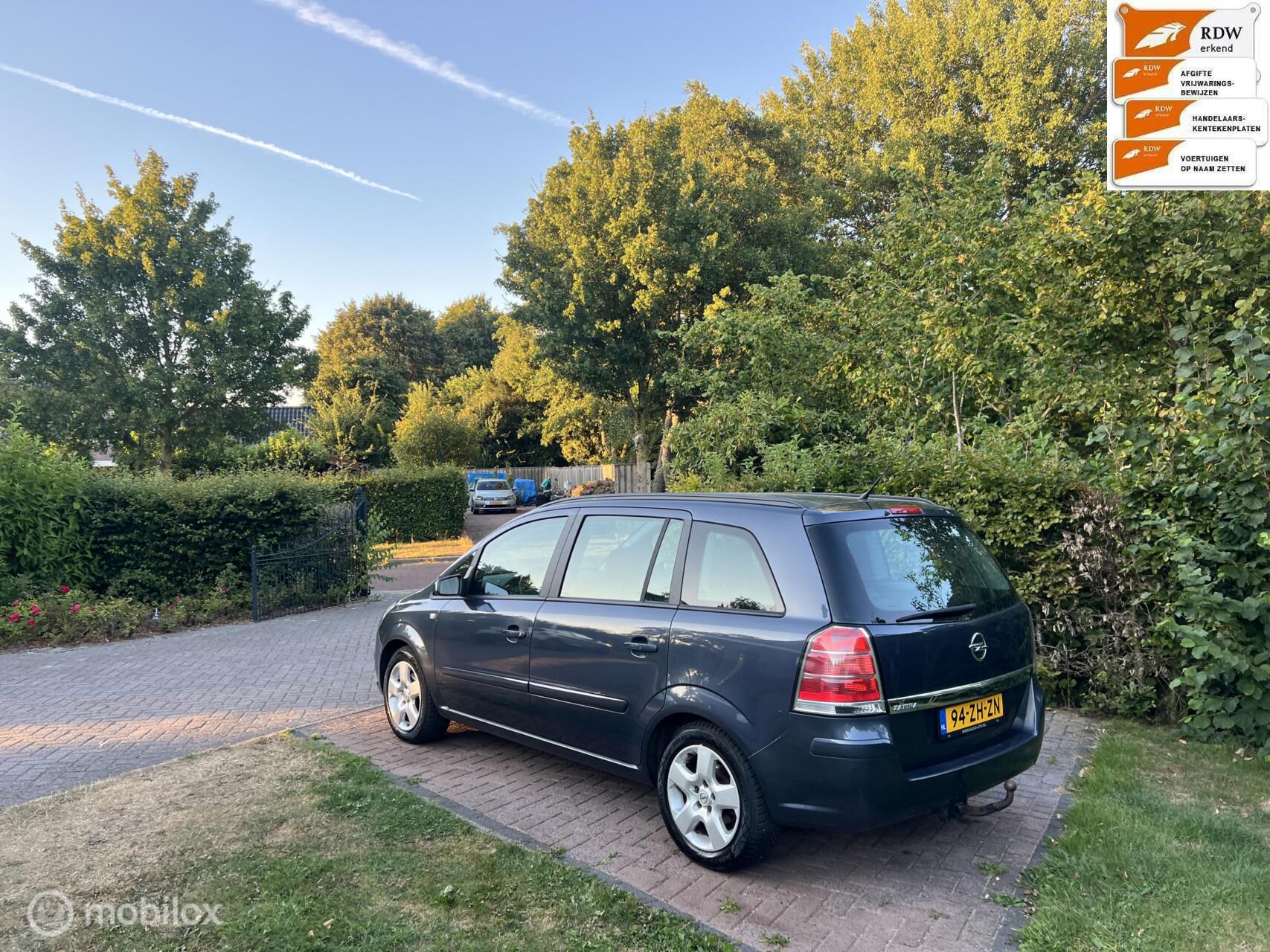 Foto van Opel Zafira