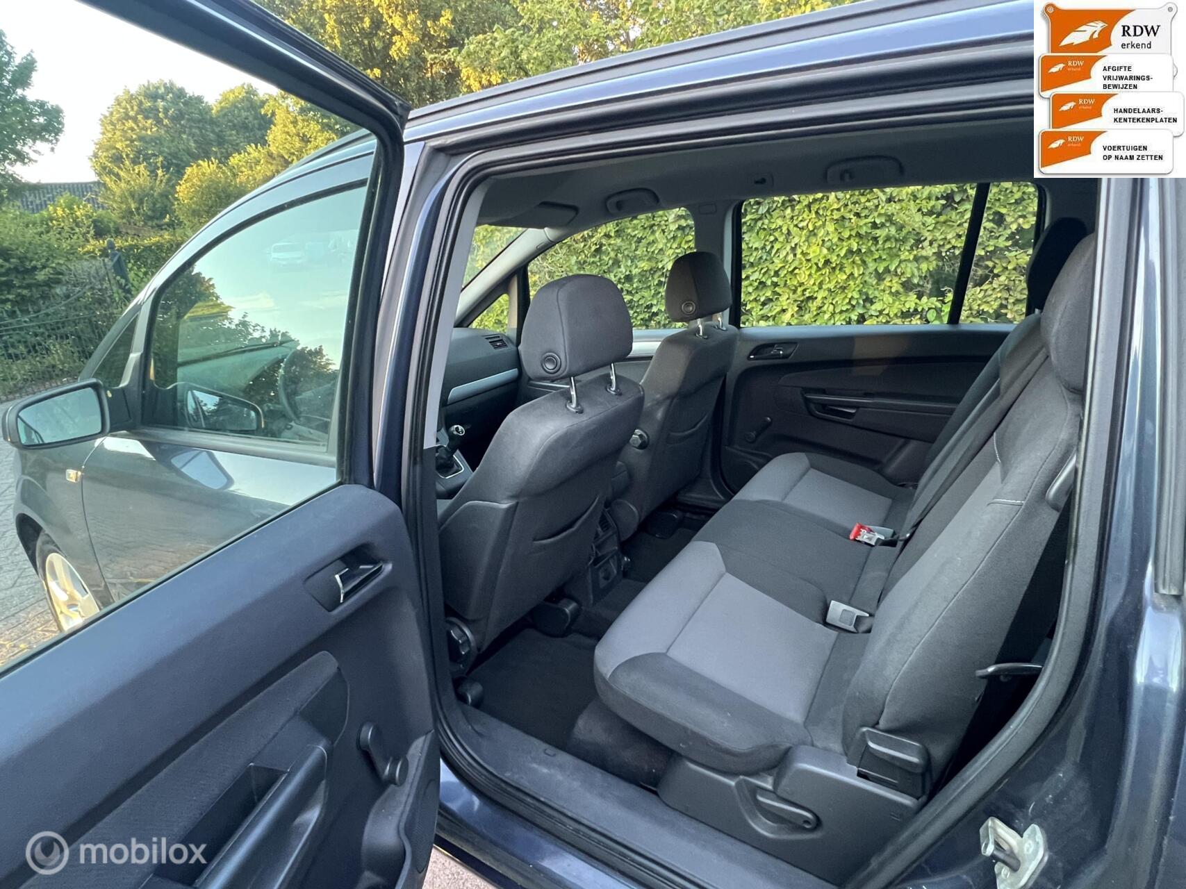 Foto van Opel Zafira