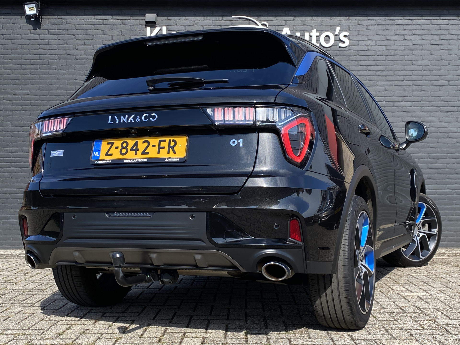 Foto van Lynk&co LYNK & Co 01