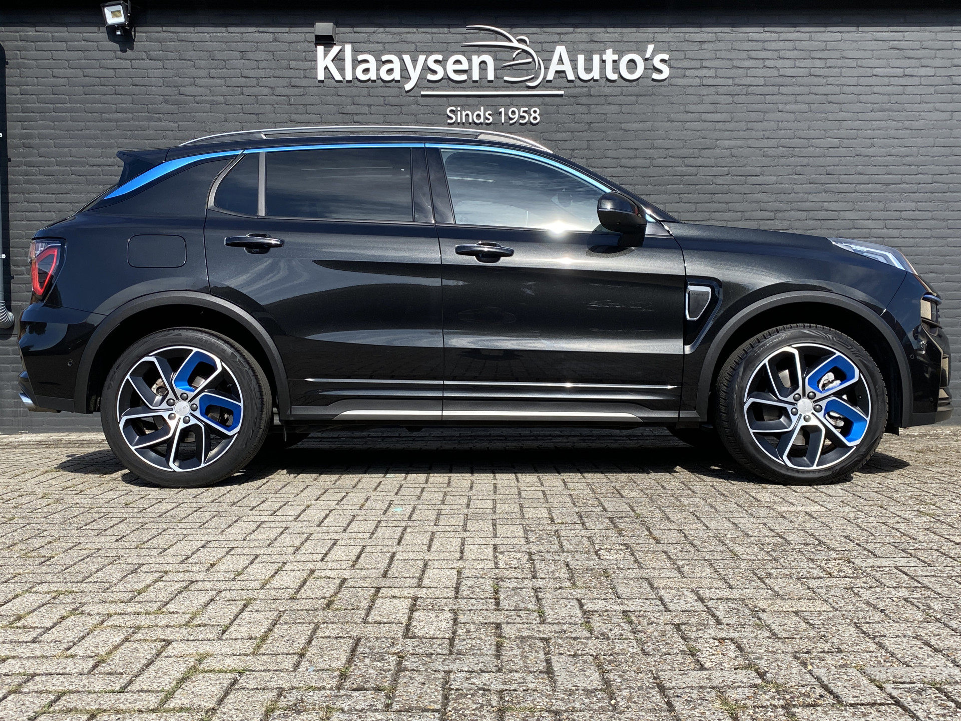 Foto van Lynk&co LYNK & Co 01