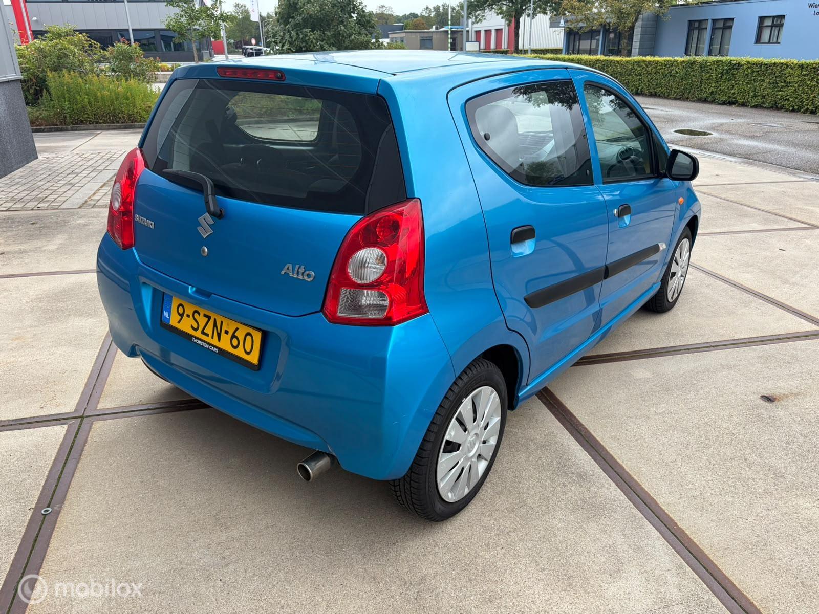 Foto van Suzuki Alto