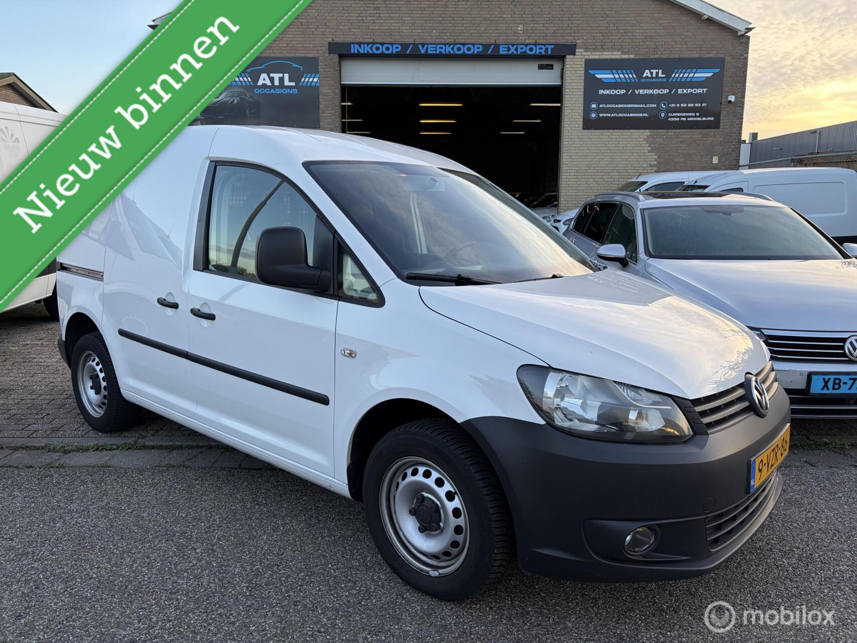 Volkswagen Caddy 1.6 TDI 2012 - voorkant