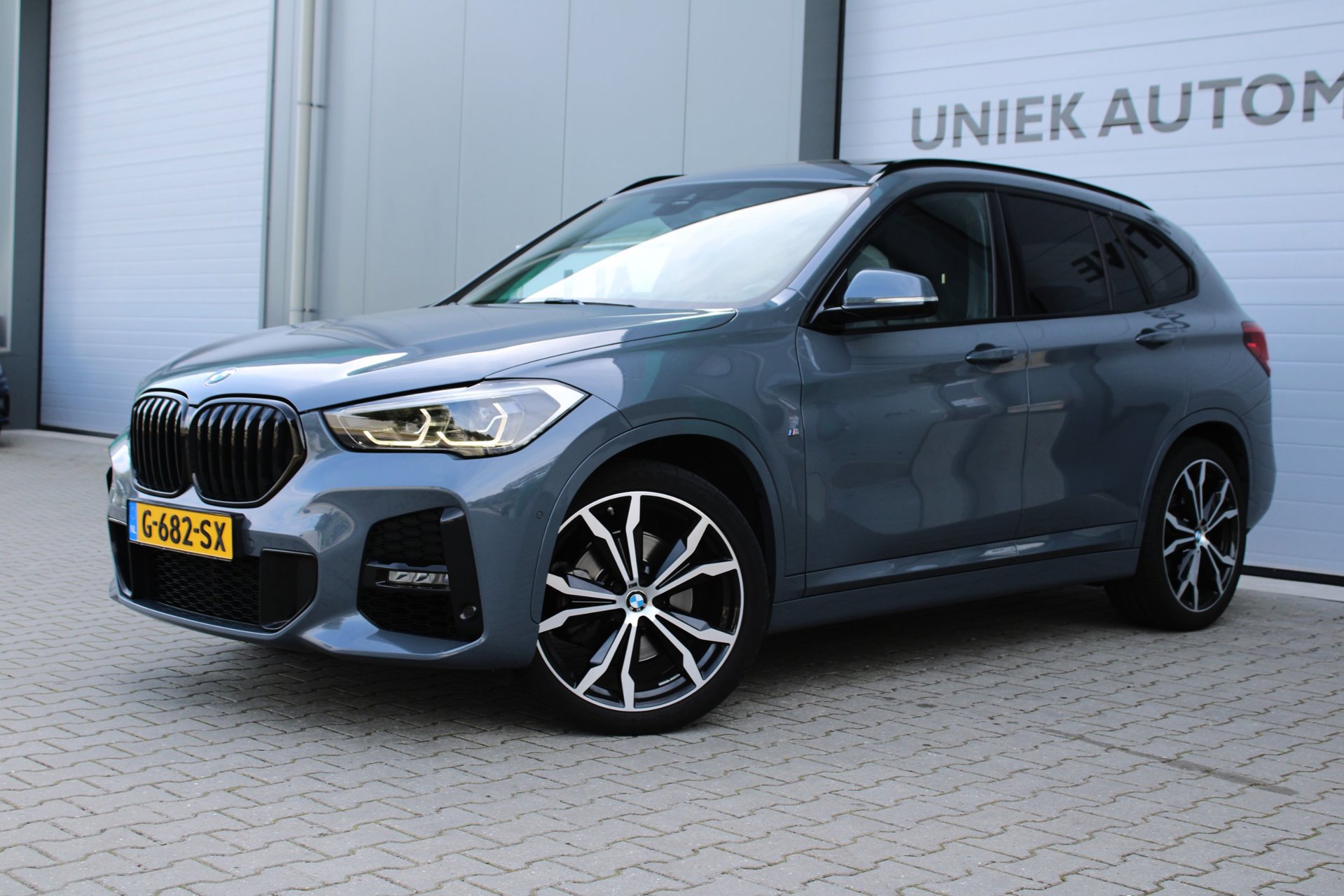 Foto van BMW X1 Sdrive20i