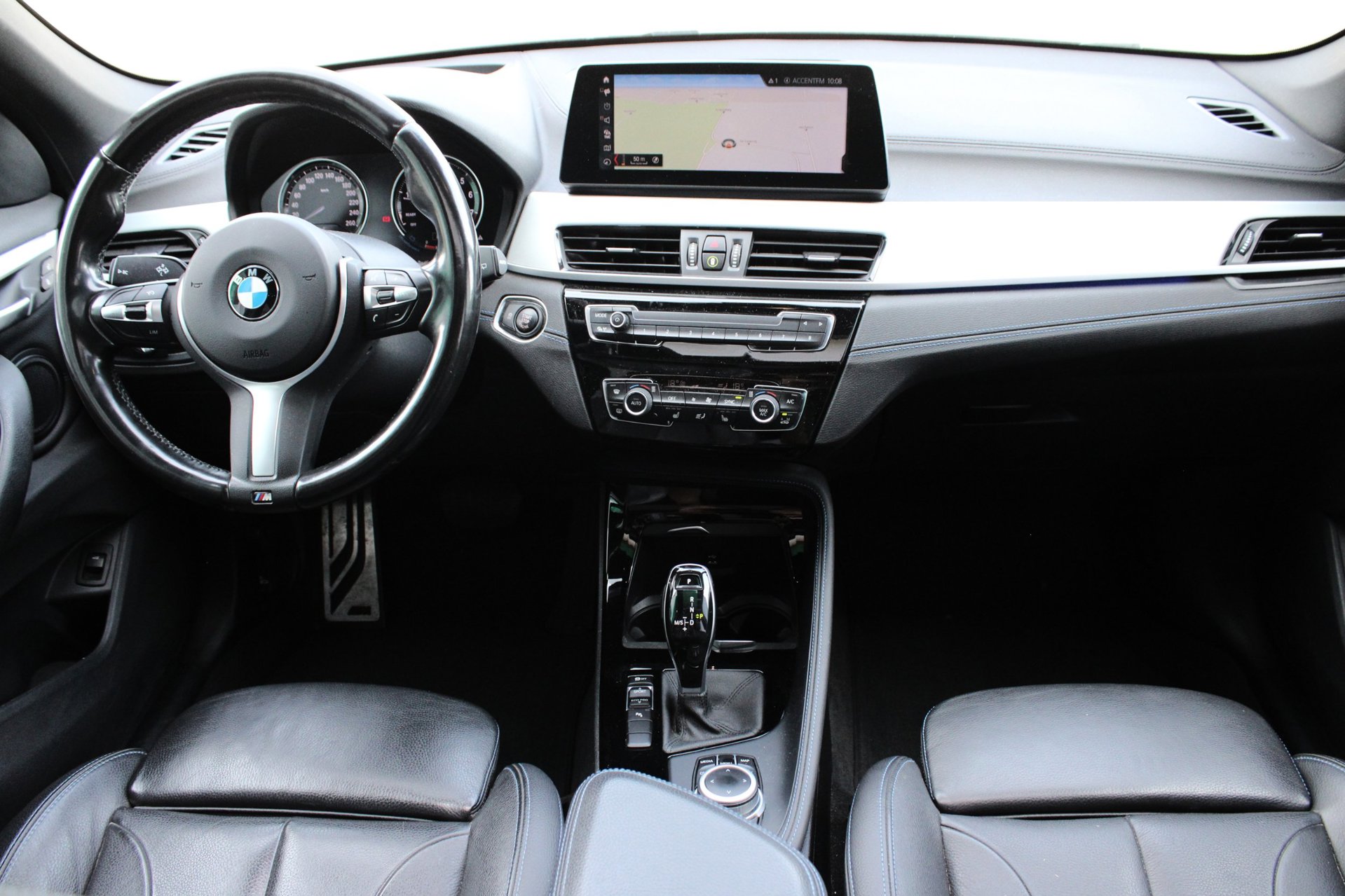 Foto van BMW X1 Sdrive20i