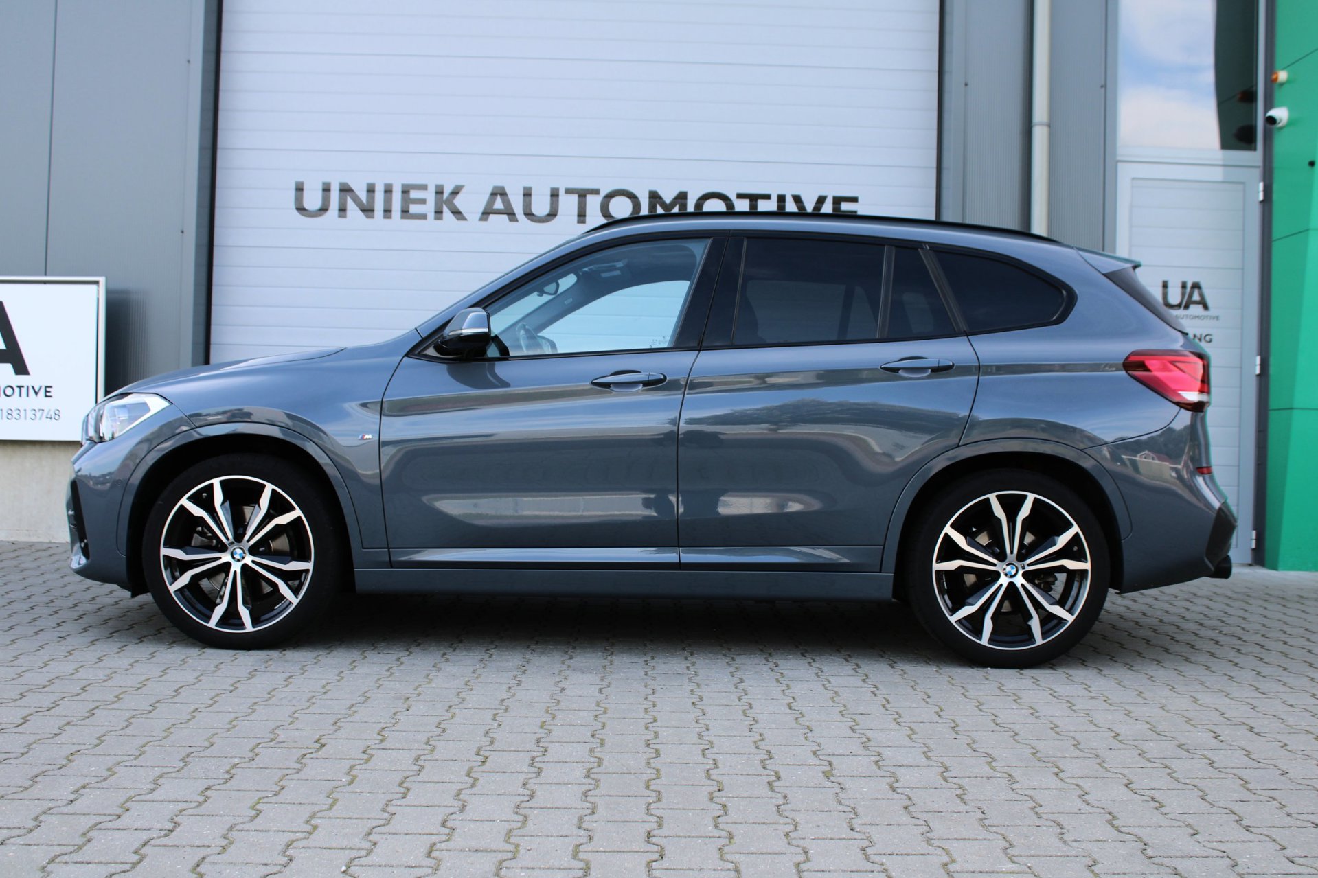 Foto van BMW X1 Sdrive20i